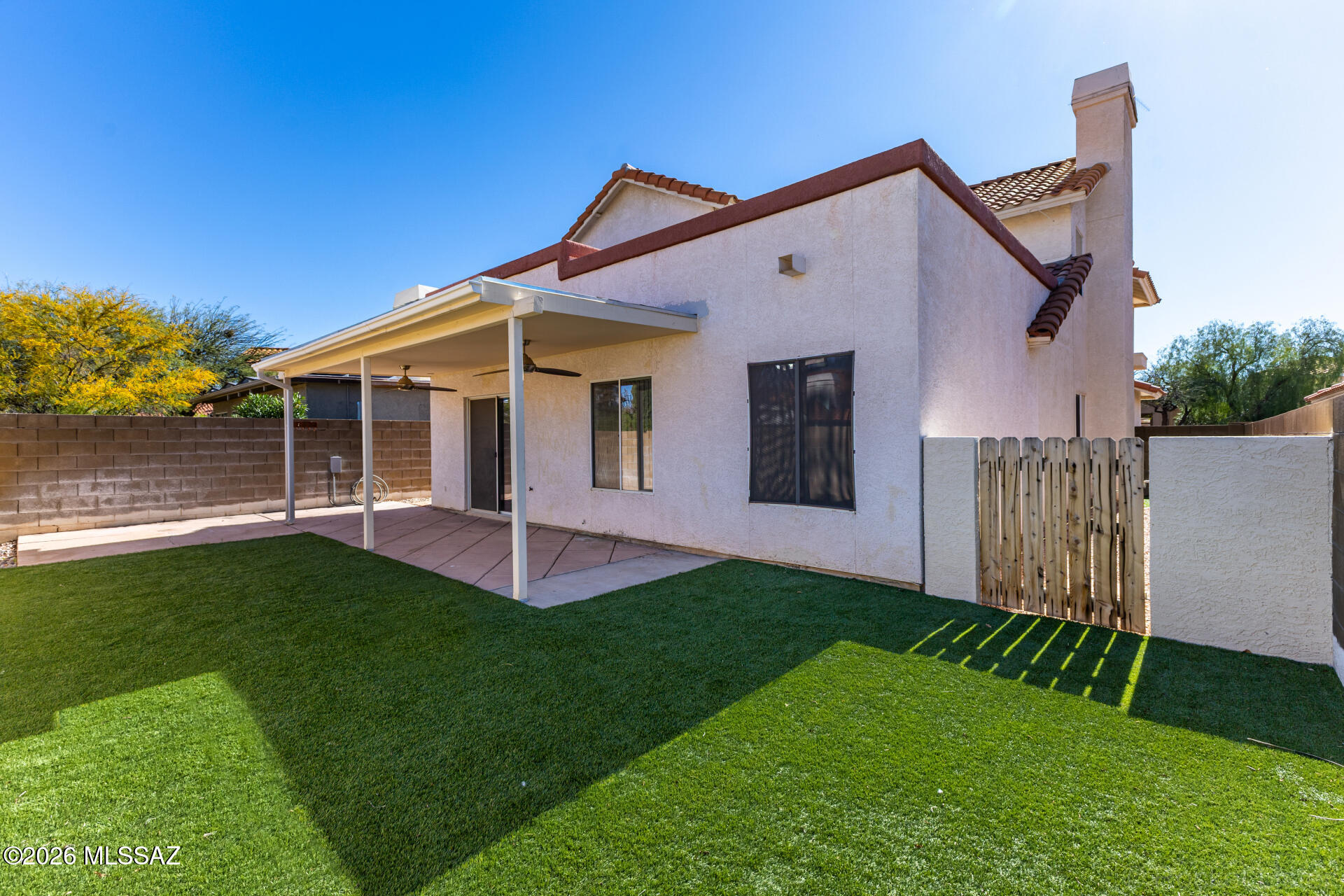 Elliott Homes At Rita Ranch (1-521) - Residential