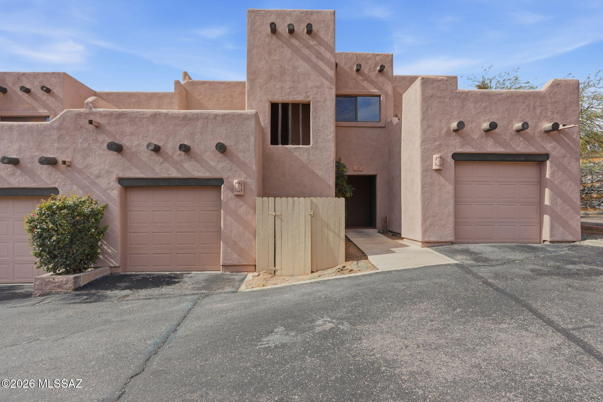 Fairway Terrace Condos. (Units 1-30) - Residential