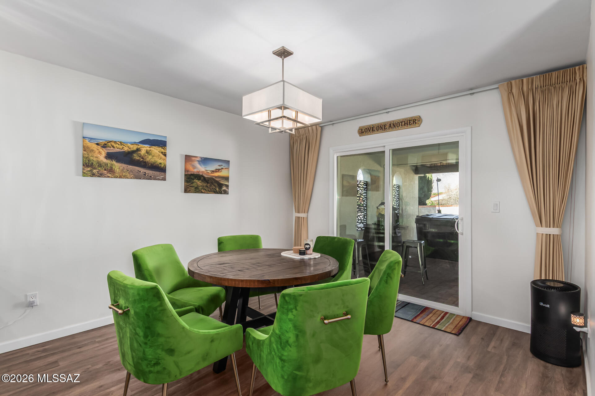 Colonia Verde (13-17) - Residential