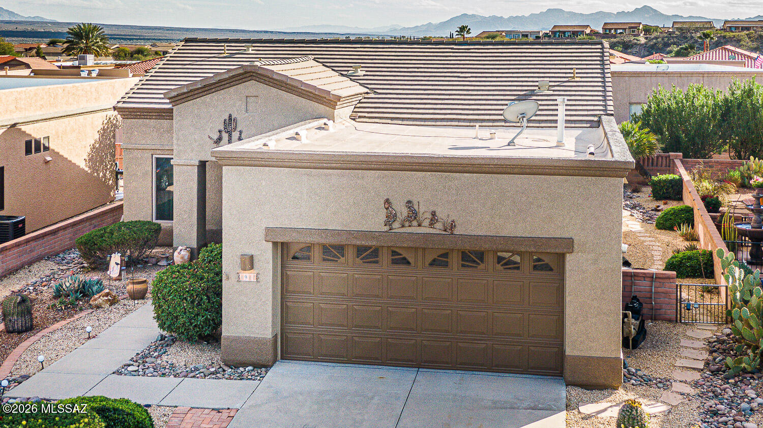 1917 W Vista Ridge Drive