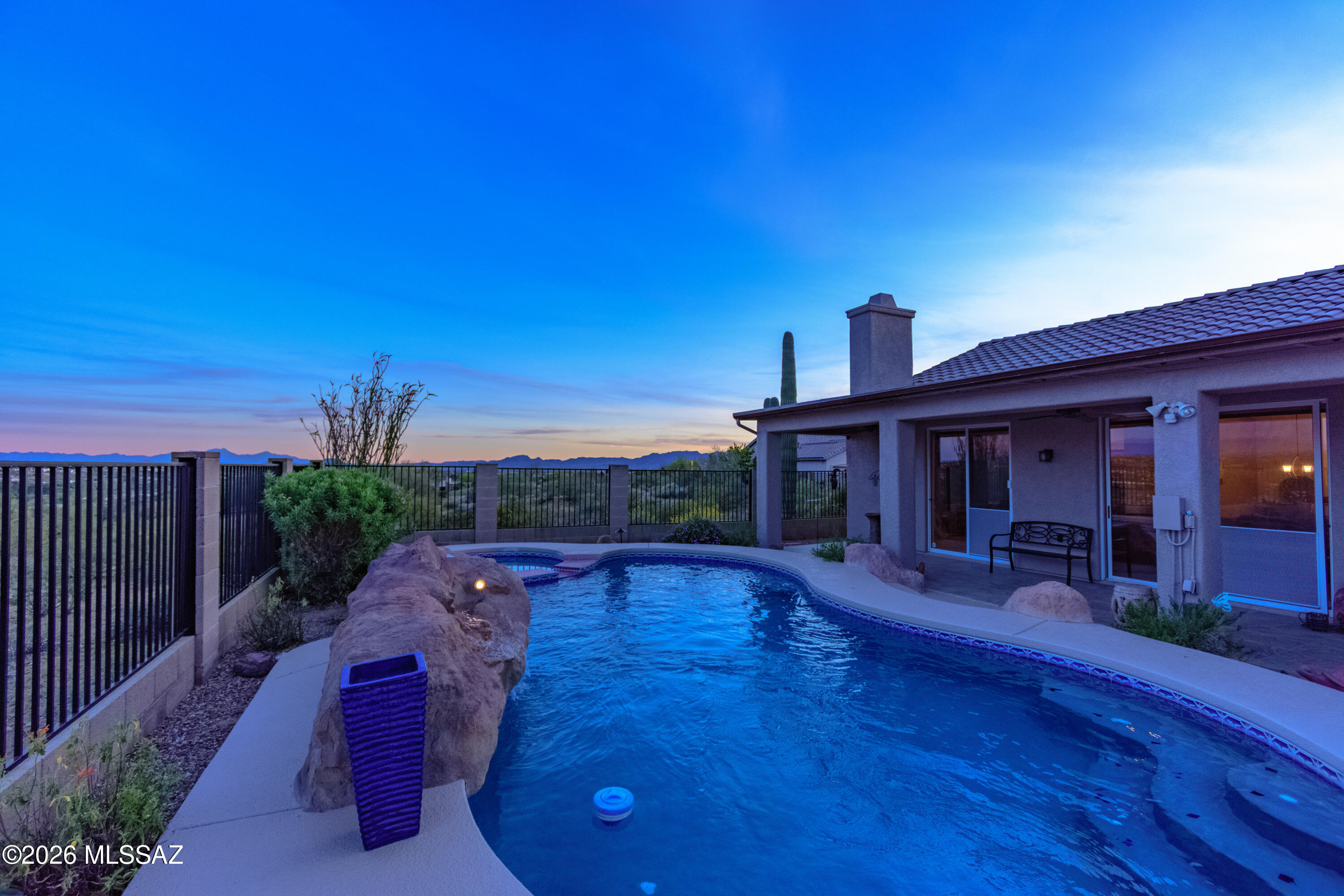 8836 N Sandy Ridge Place