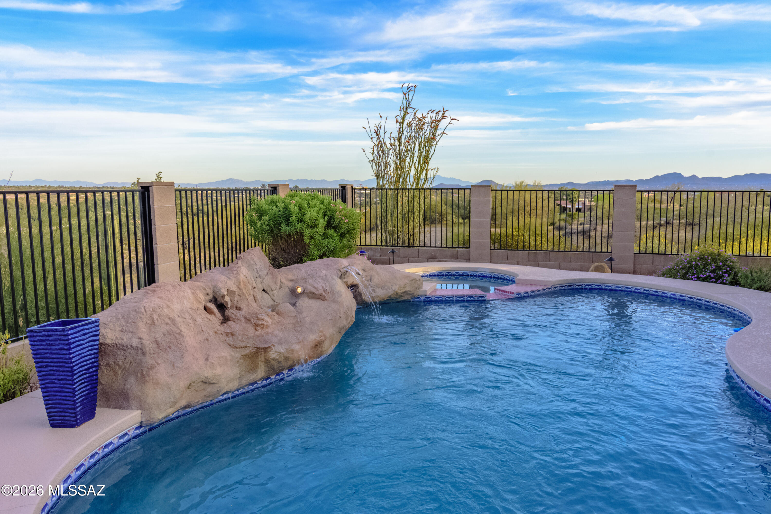 8836 N Sandy Ridge Place