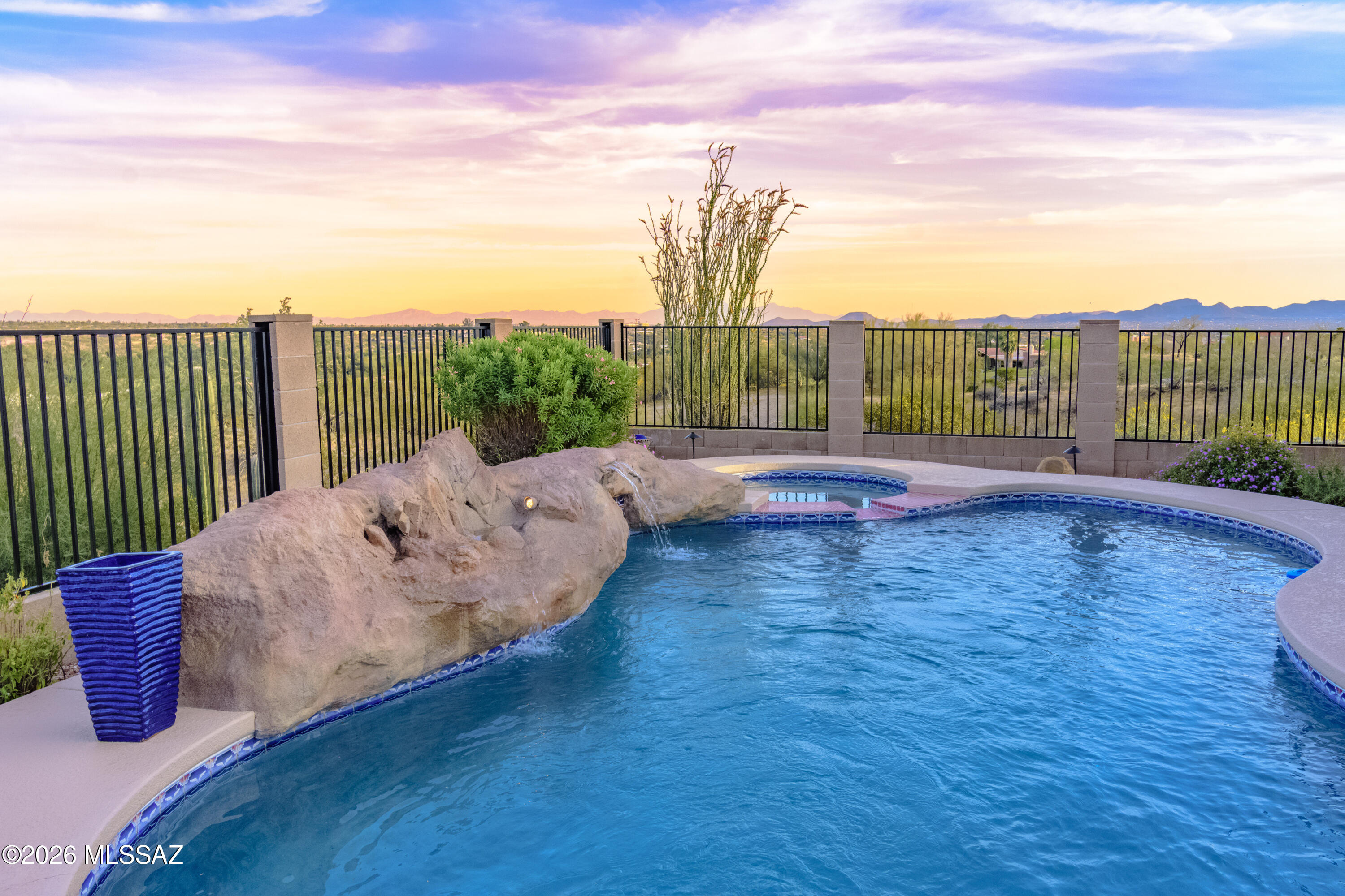 8836 N Sandy Ridge Place