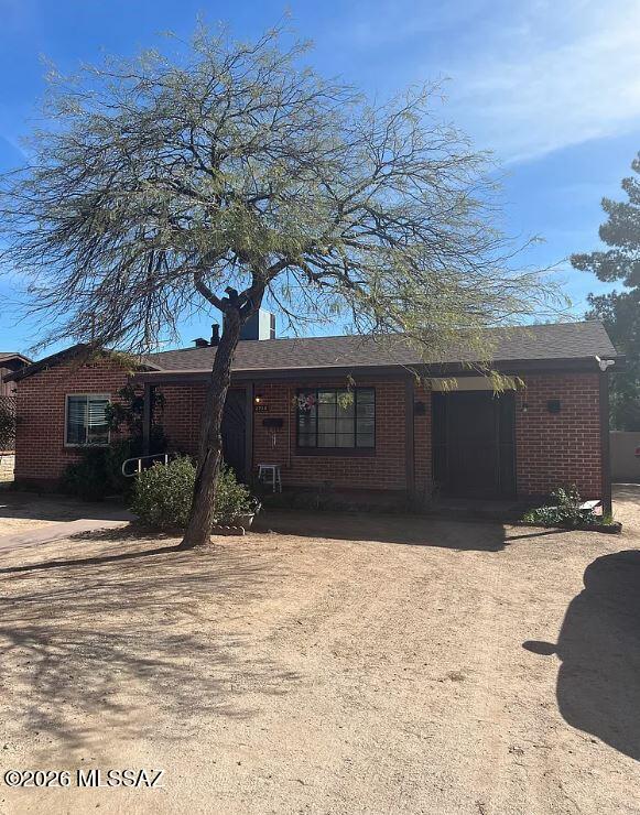 Country Club Annex - Residential Lease