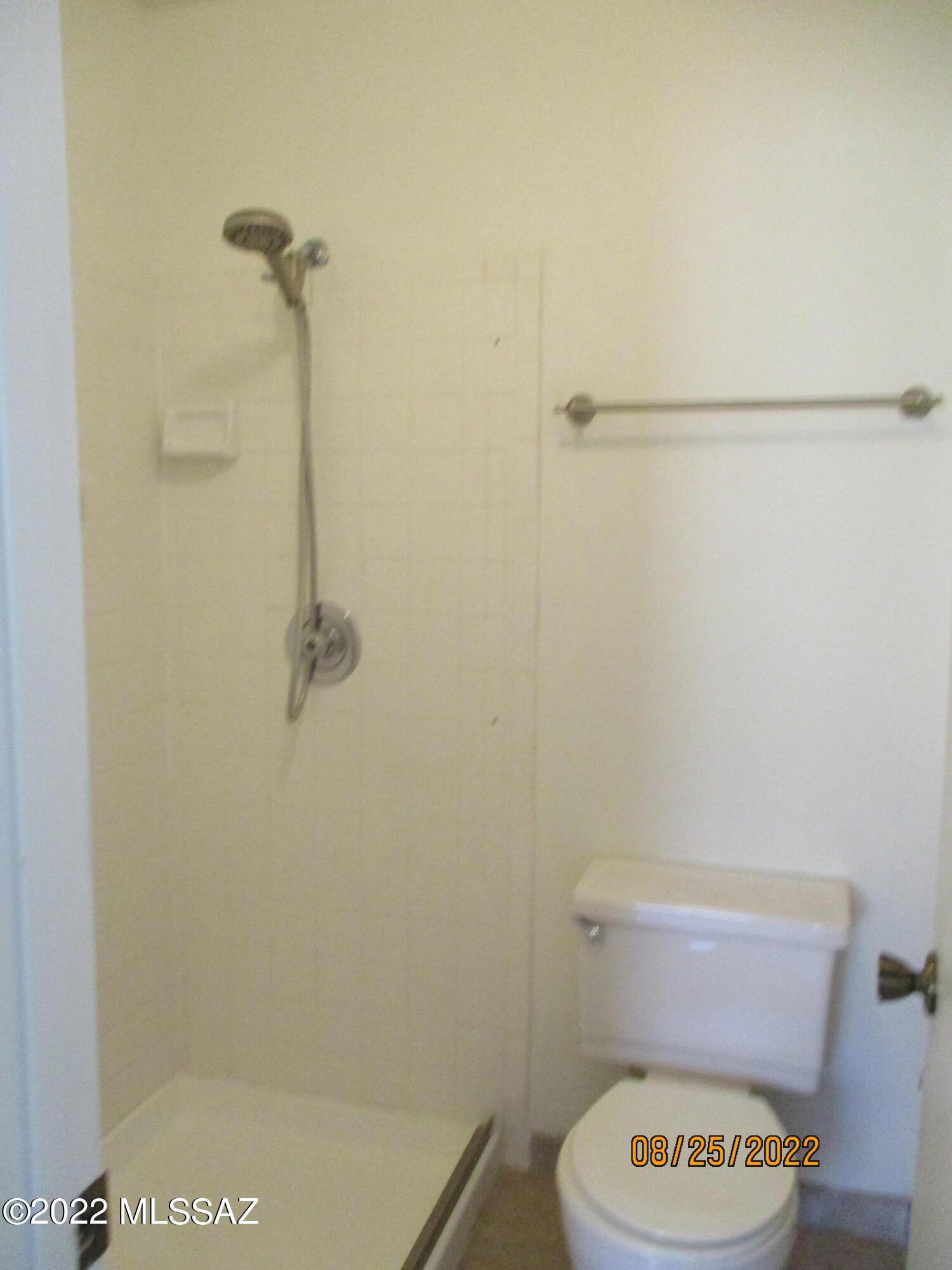 Woodland Place Condominiums (101-152, 201-252) - Residential Lease