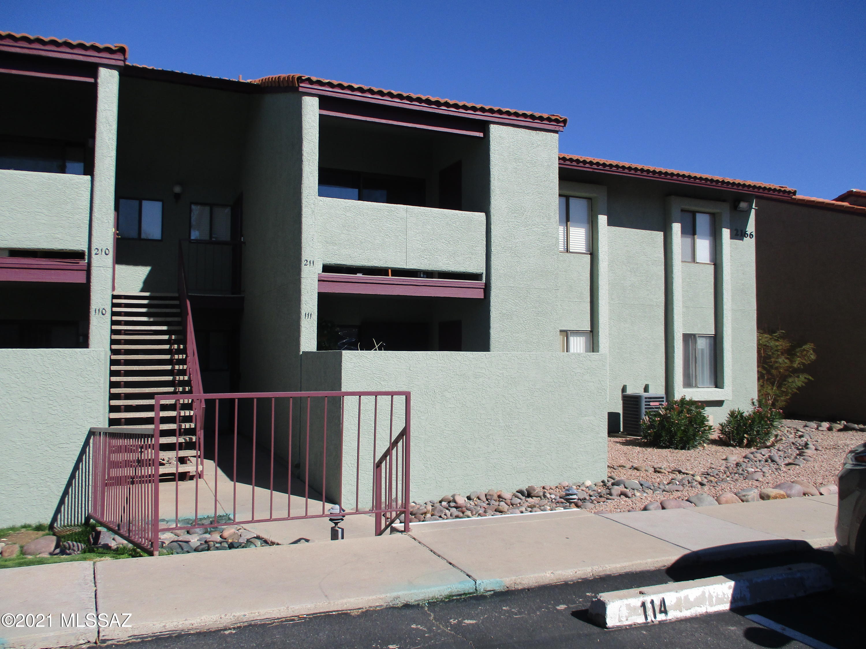 Woodland Place Condominiums (101-152, 201-252) - Residential Lease
