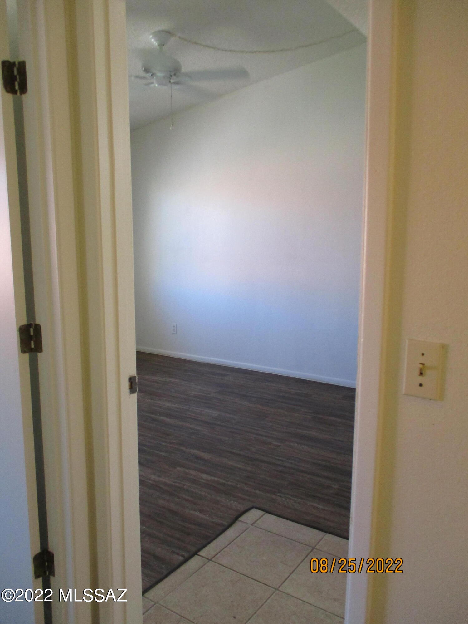 Woodland Place Condominiums (101-152, 201-252) - Residential Lease