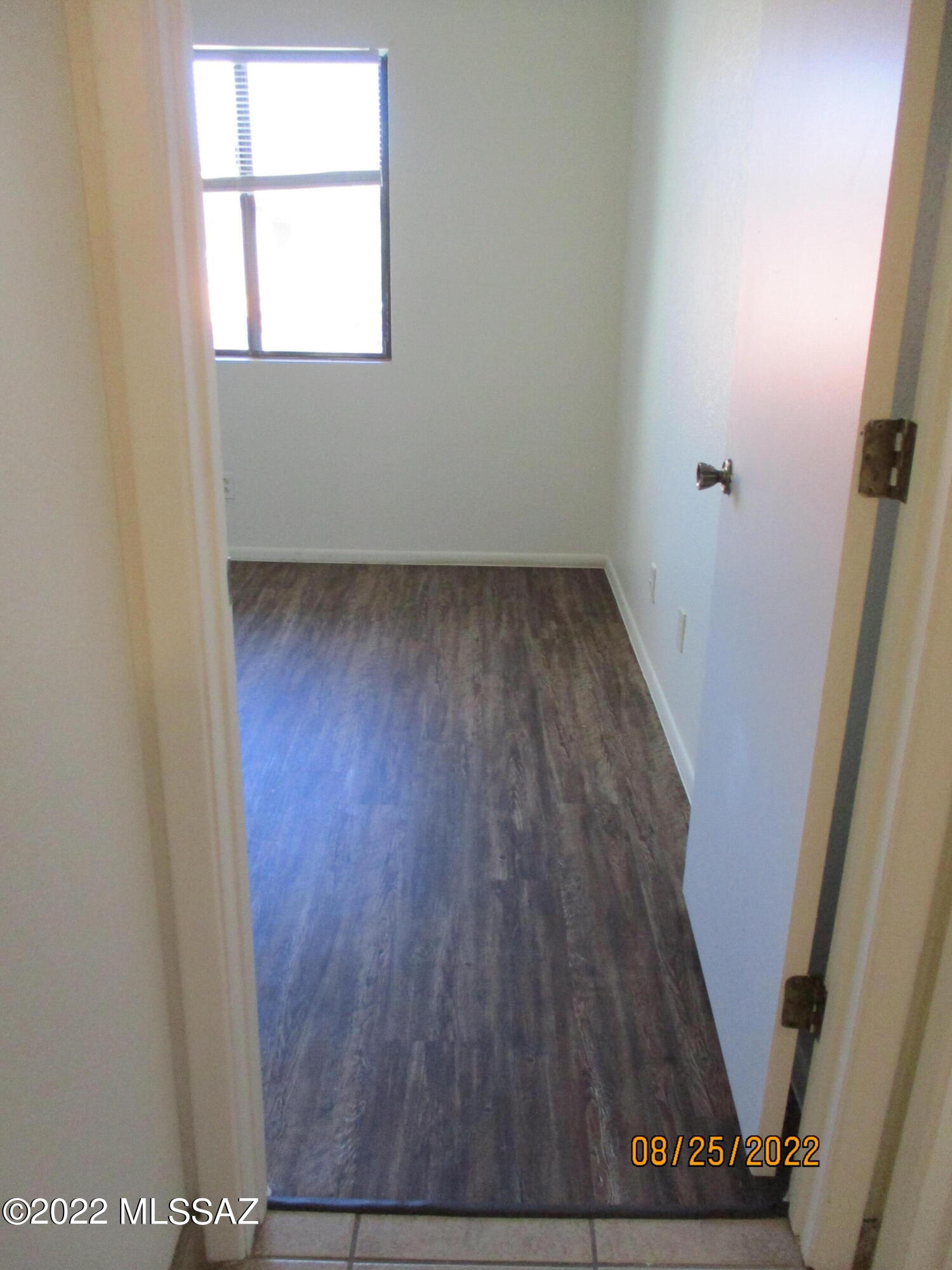 Woodland Place Condominiums (101-152, 201-252) - Residential Lease
