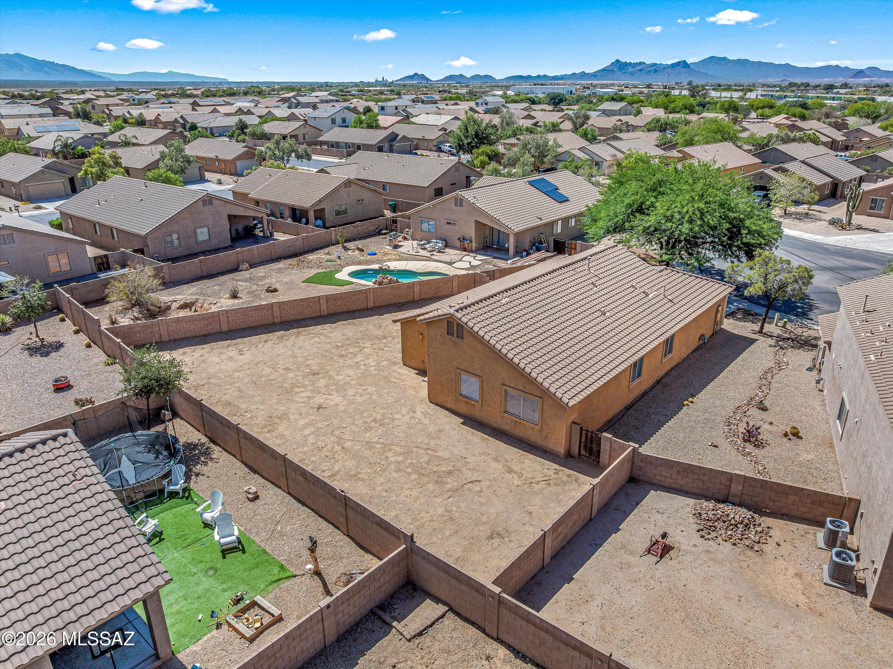 San Lucas Block 9 - Residential