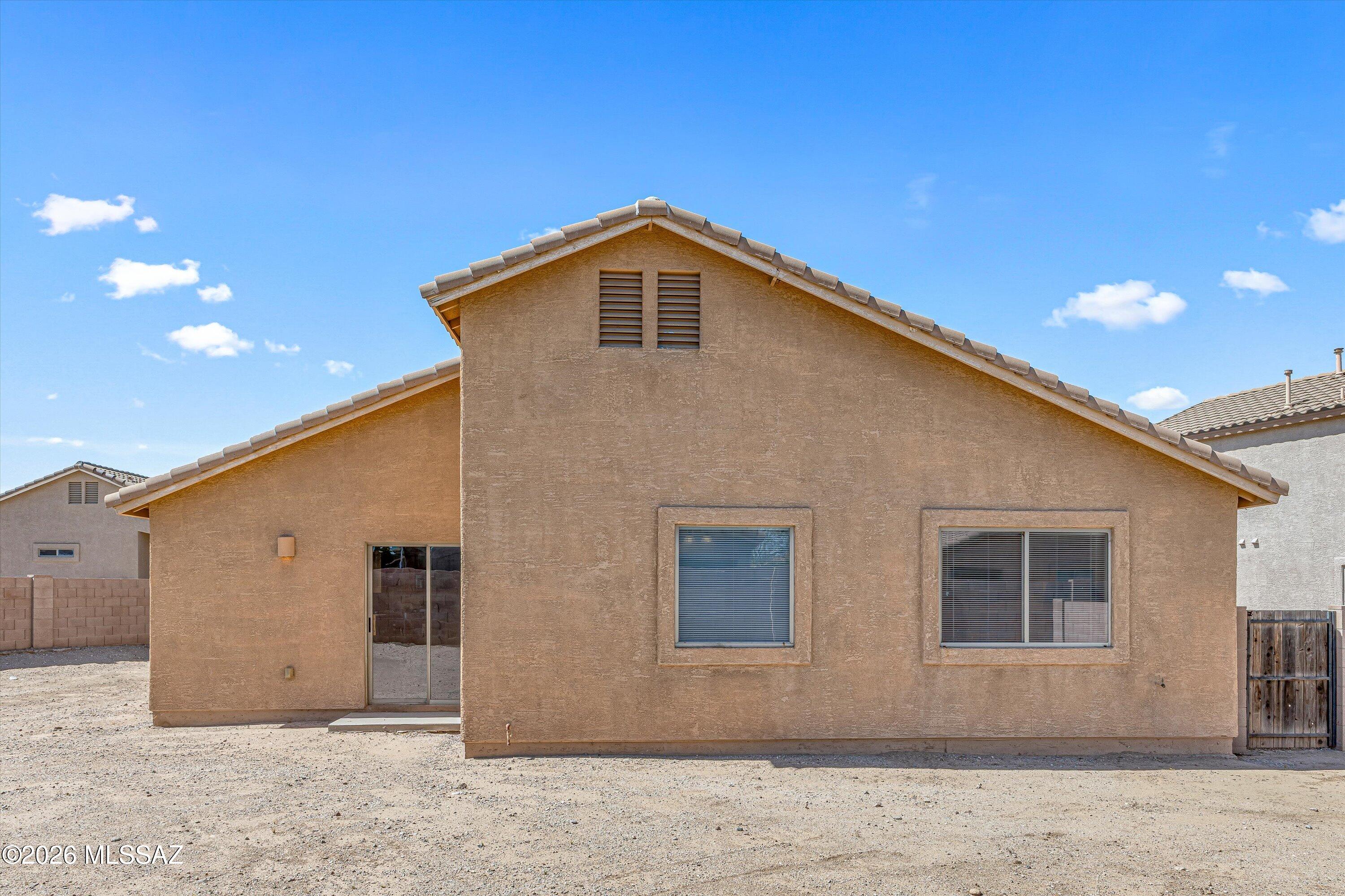 San Lucas Block 9 - Residential