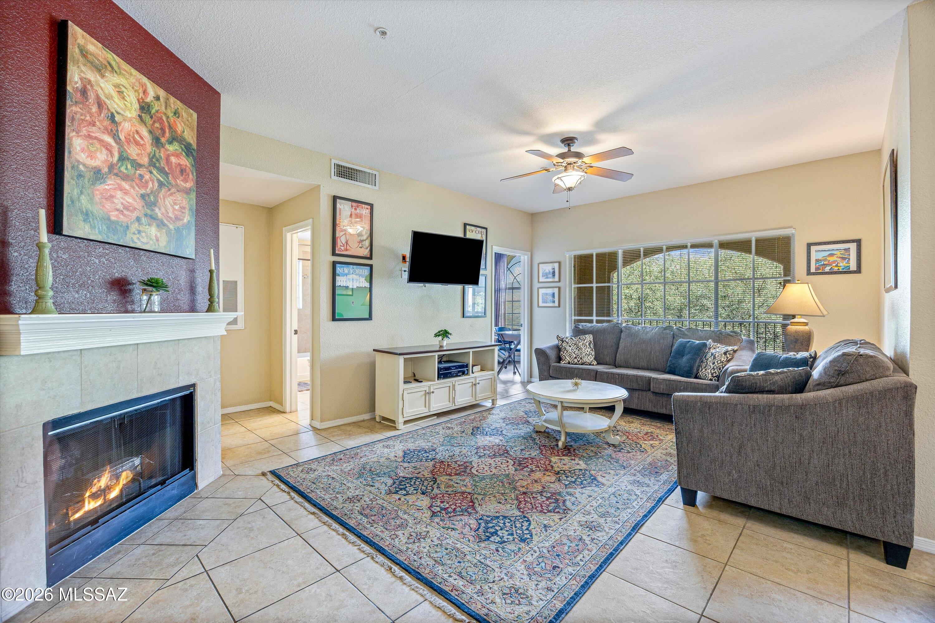 1500 E Pusch Wilderness Drive 8208
