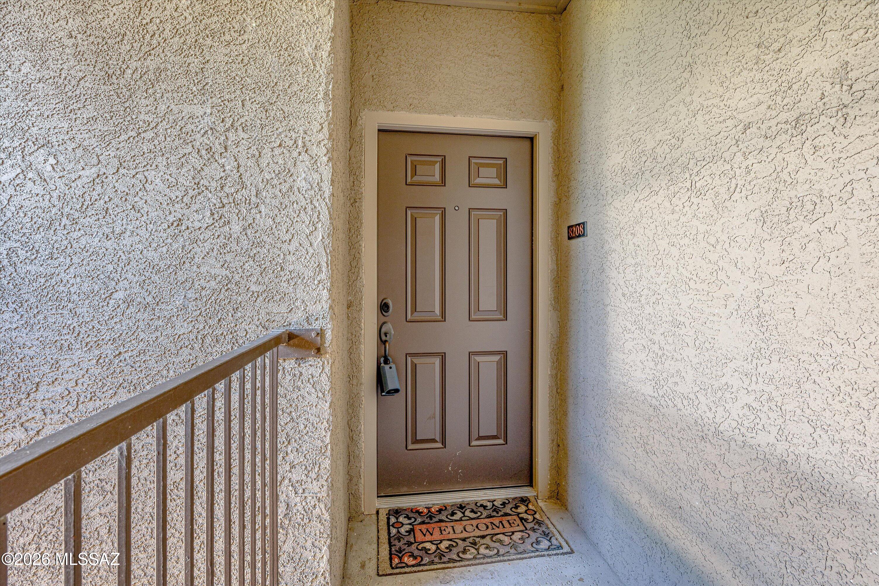 1500 E Pusch Wilderness Drive 8208