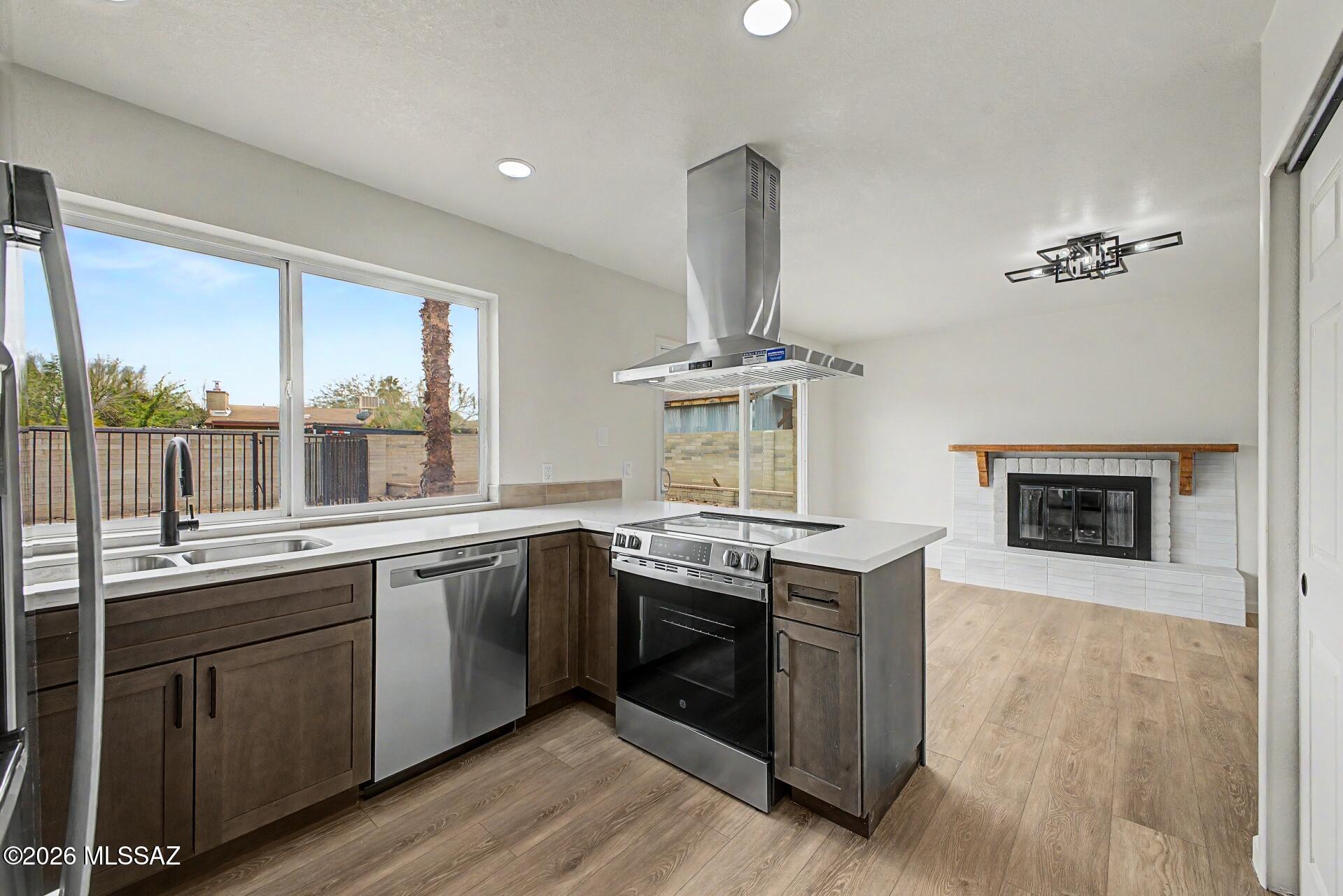 3343 W Marlene Street