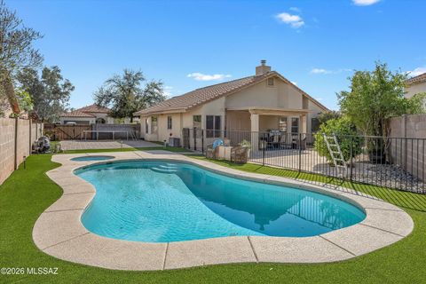 Photo of 7077 N Avenida Adella, Tucson, AZ 85741 (MLS # 22607005)