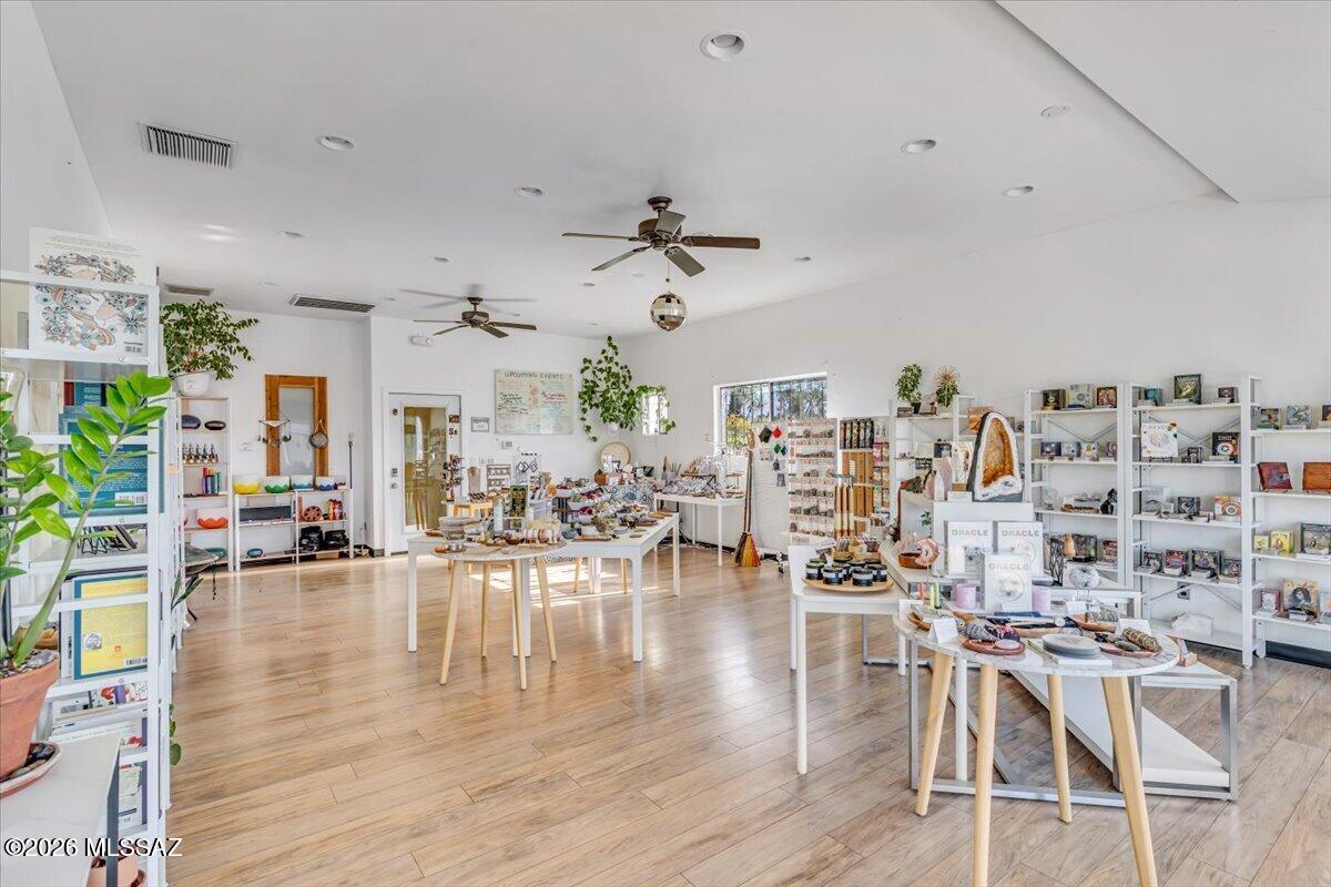 2561 E Fort Lowell Road