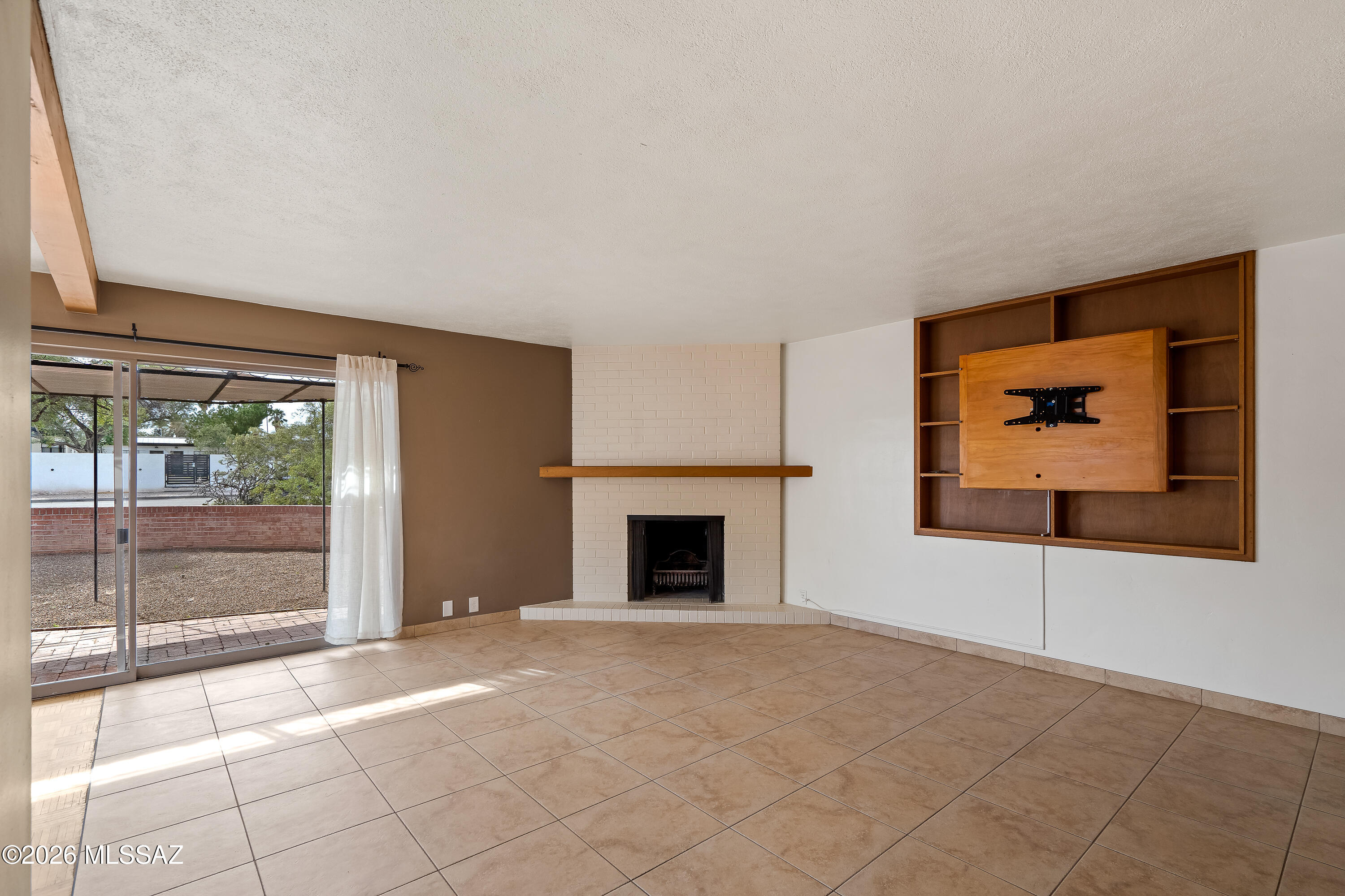 3137 E Terra Alta Boulevard