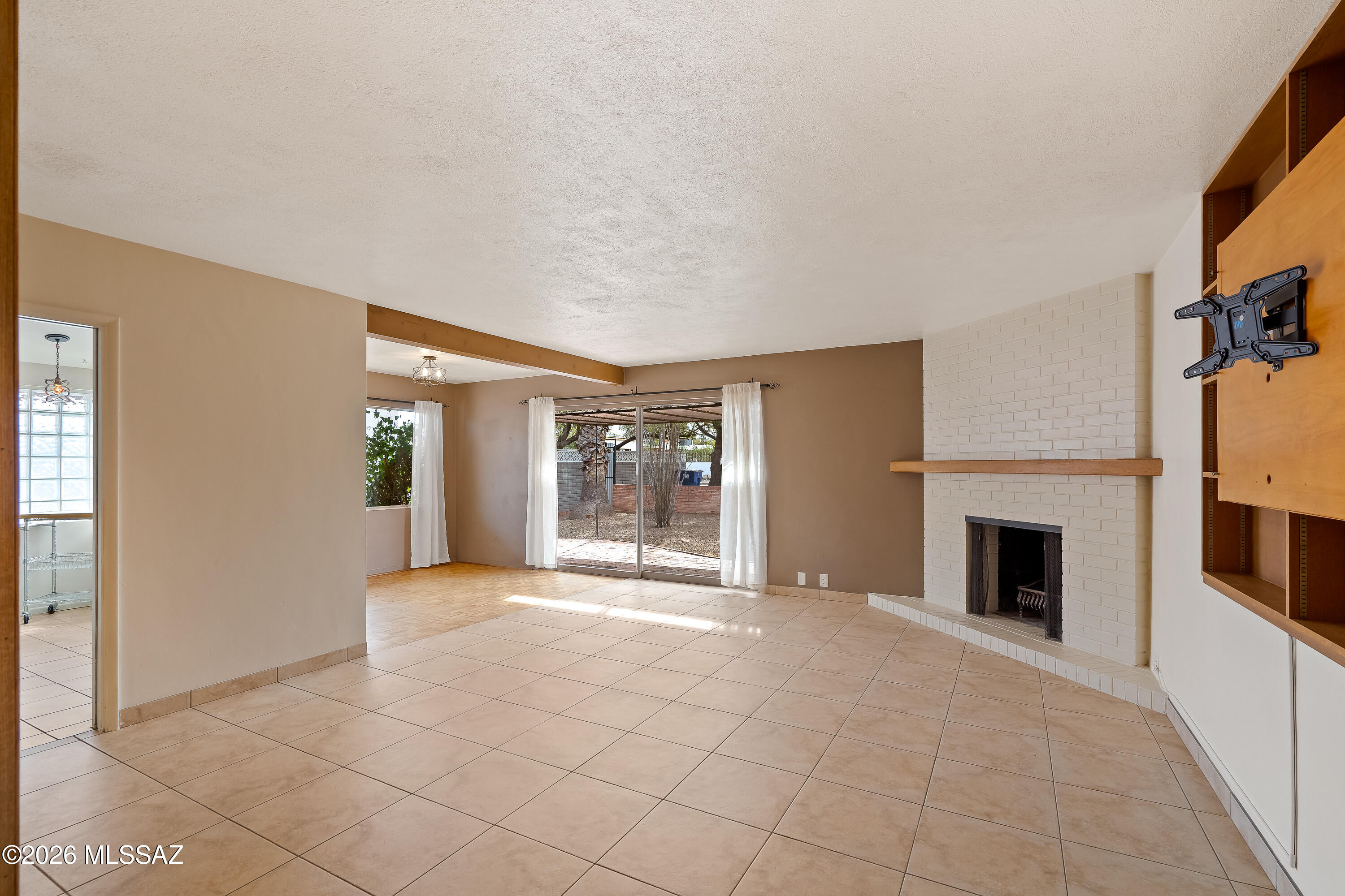 3137 E Terra Alta Boulevard