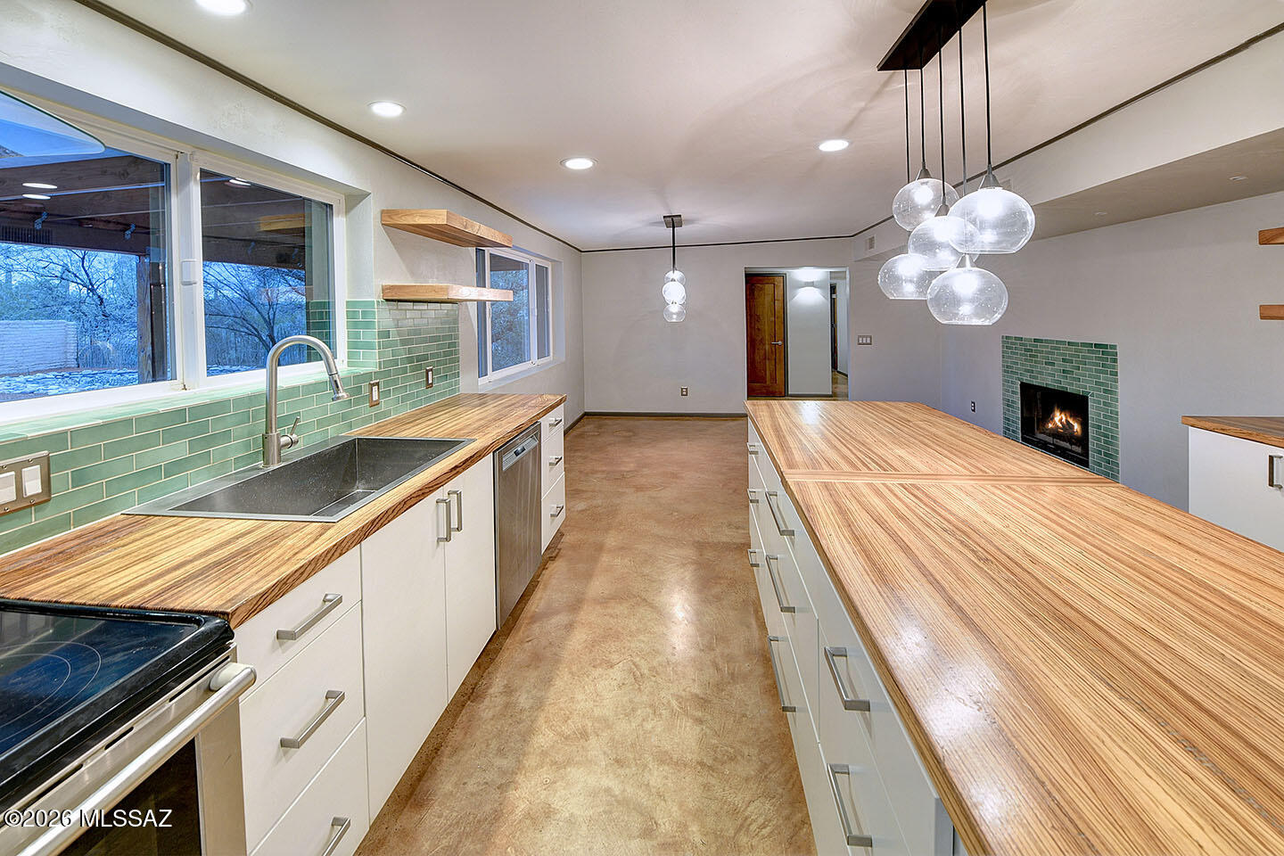 Tres Lomas North (1-135) - Residential