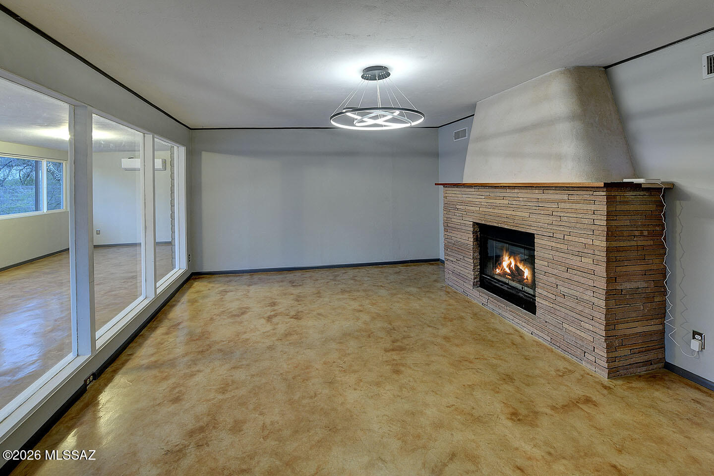 Tres Lomas North (1-135) - Residential