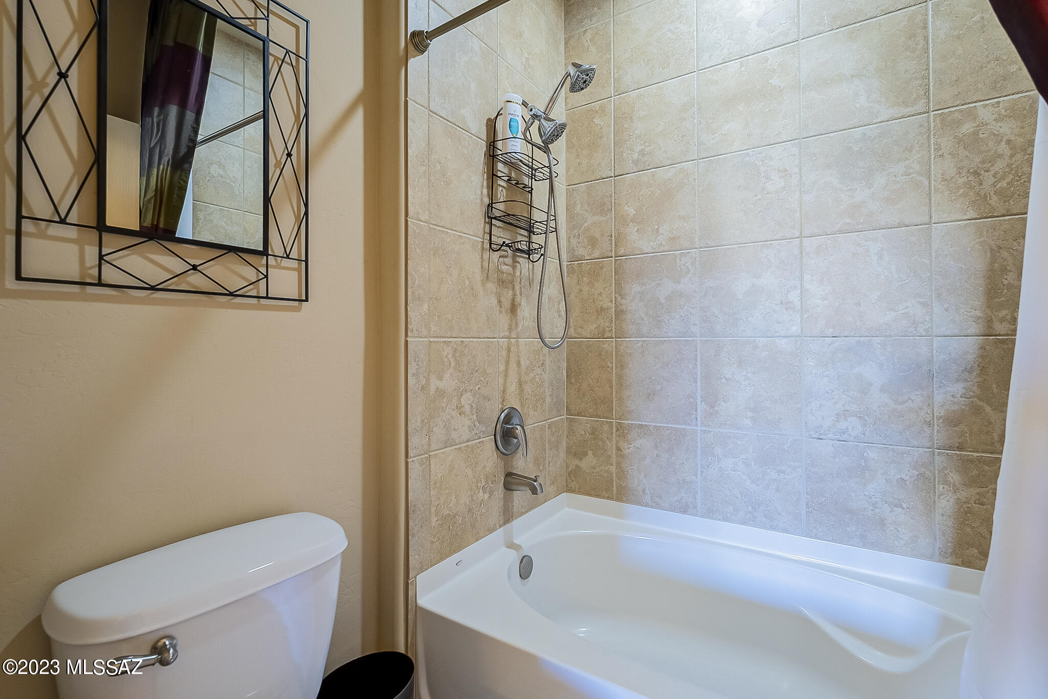 Villas at Hacienda Del Sol - Residential Lease