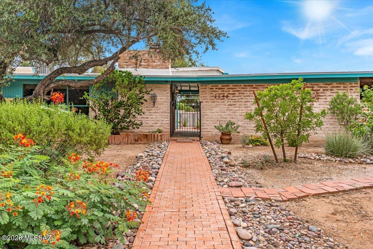 2642 N Bahana Drive