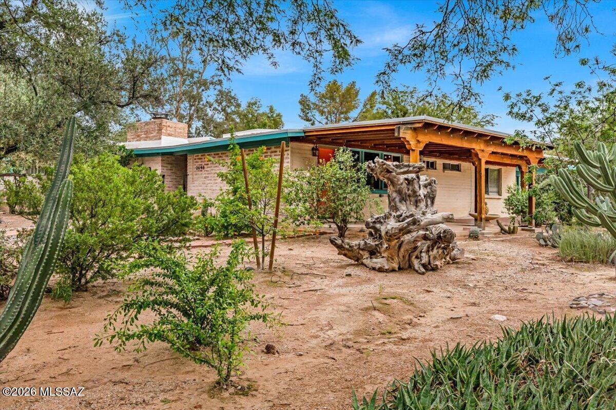 2642 N Bahana Drive