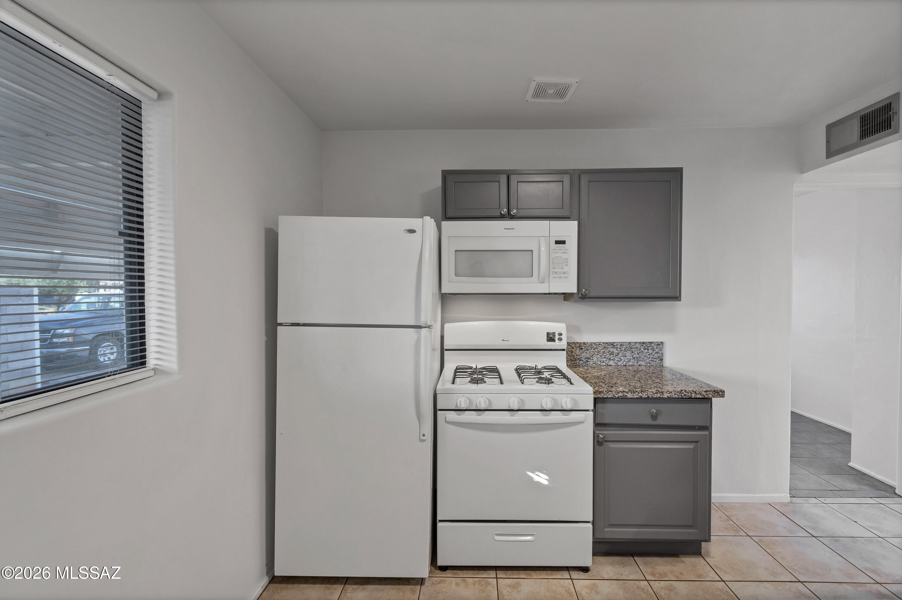 Mountain View Acre Farms - Residential