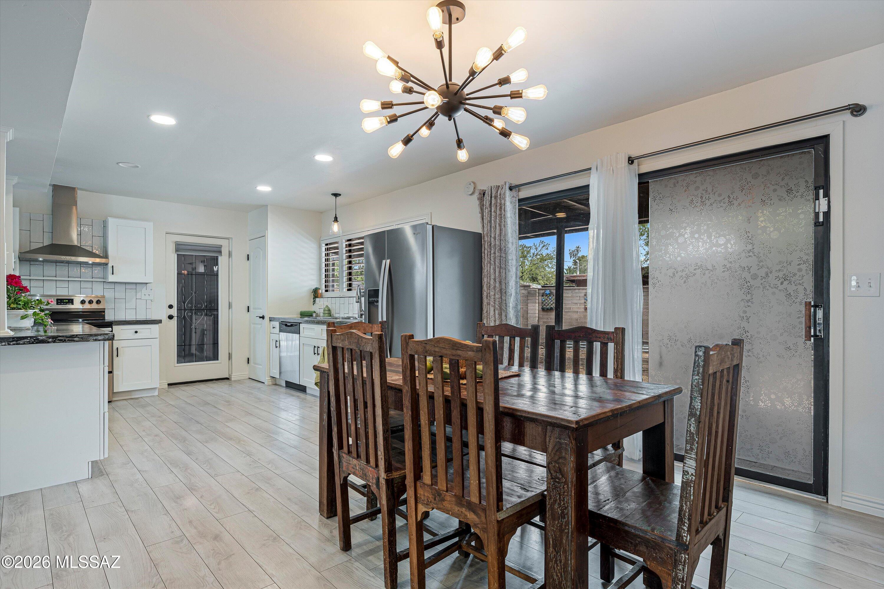Sherwood Village Terrace (547-571) - Residential