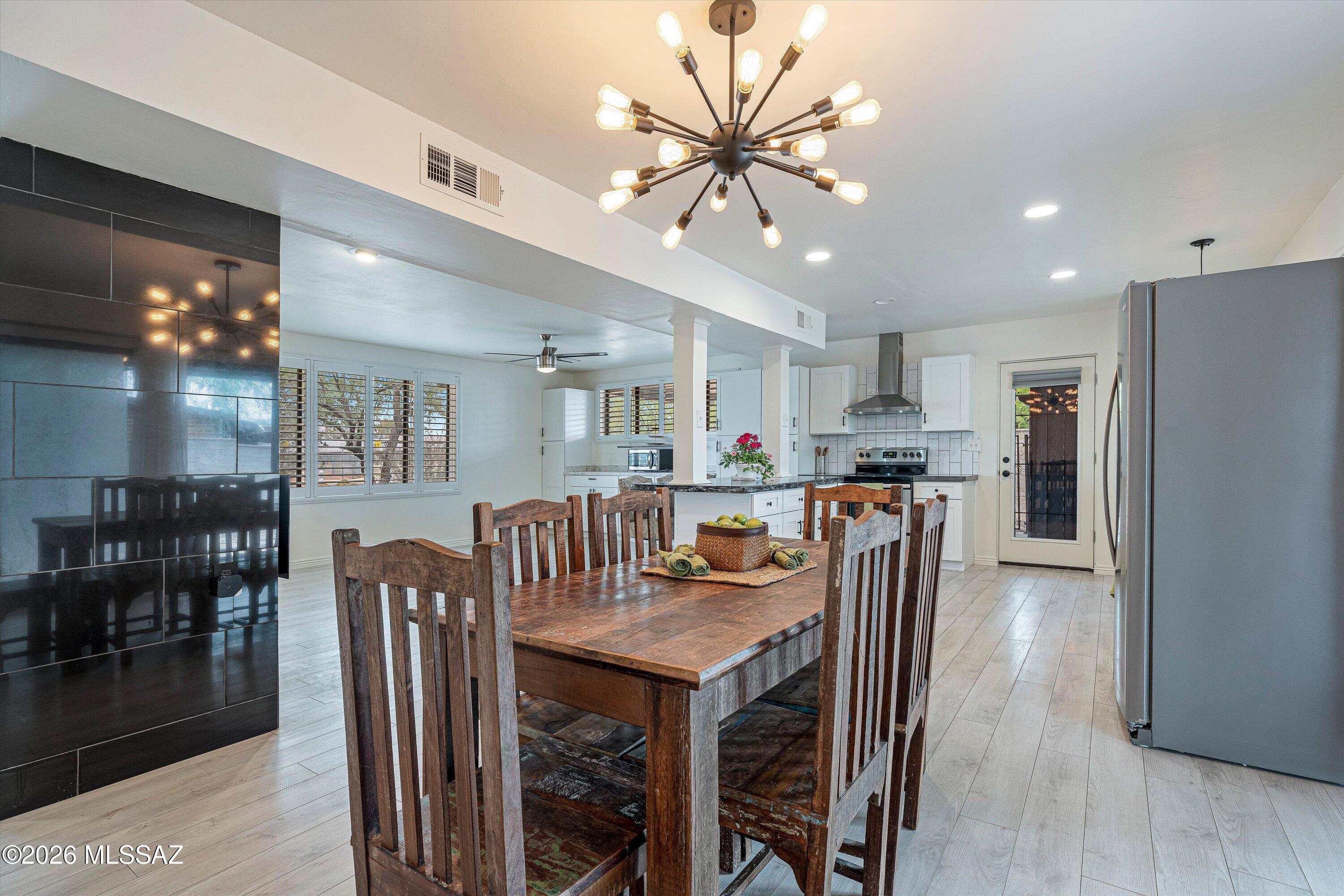 Sherwood Village Terrace (547-571) - Residential