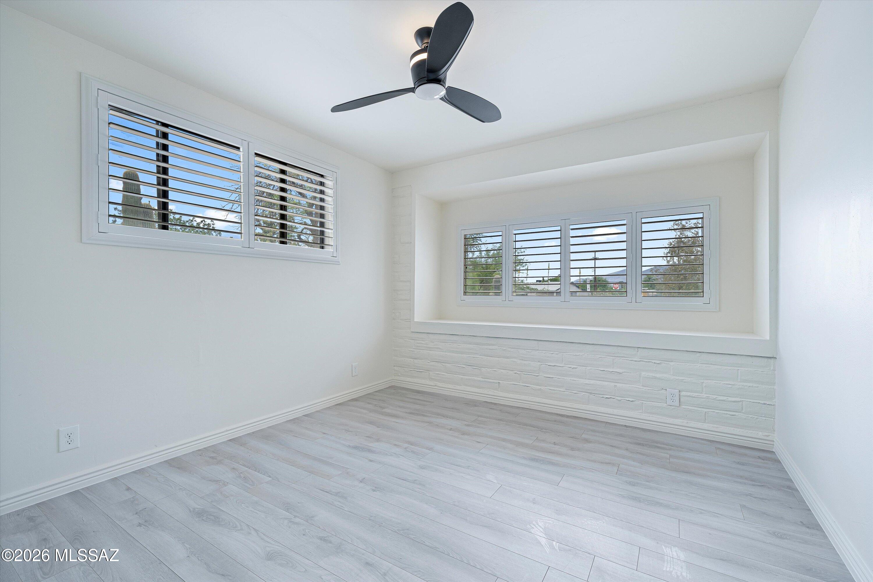 Sherwood Village Terrace (547-571) - Residential