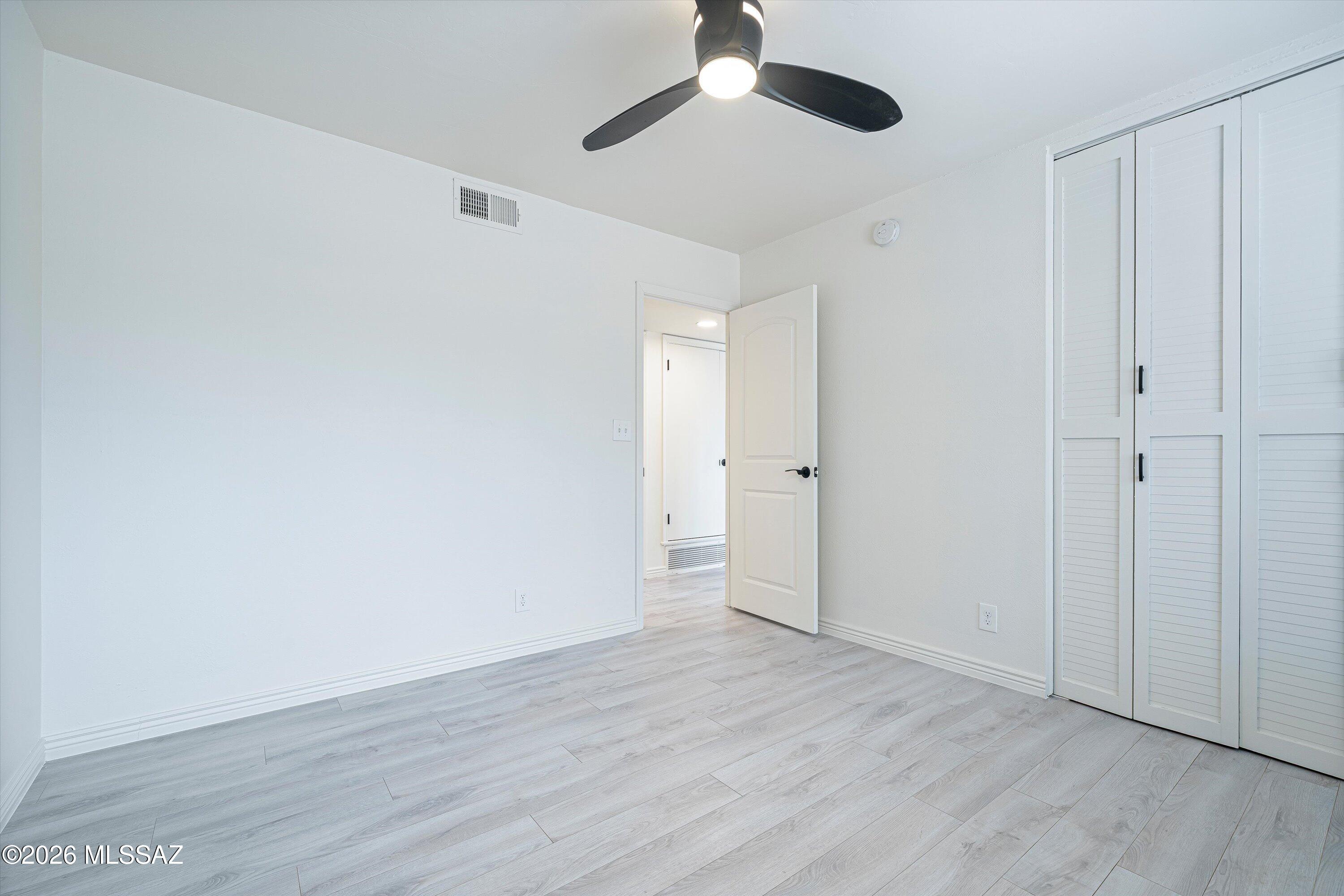 Sherwood Village Terrace (547-571) - Residential