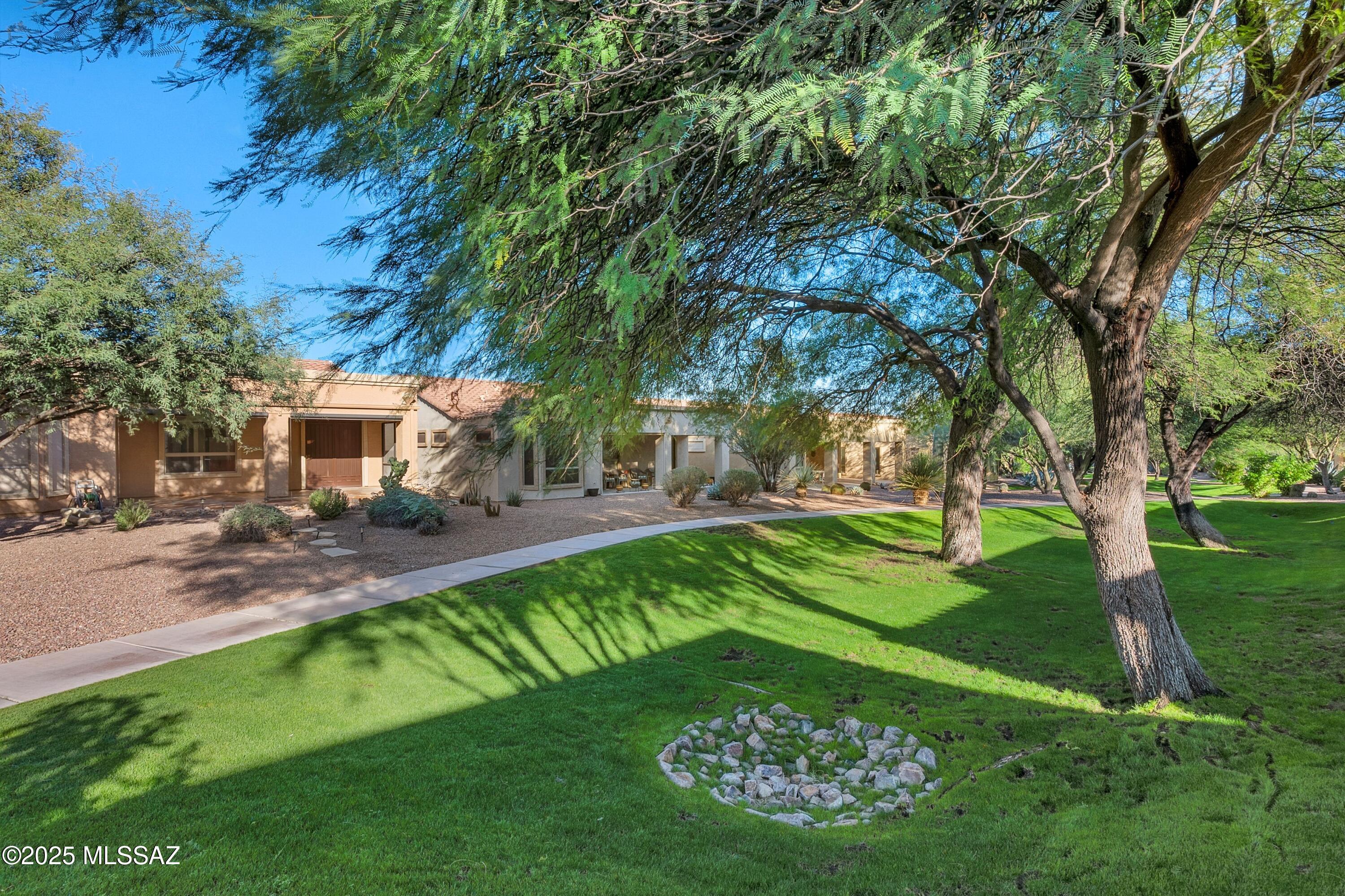 Las Campanas Villiage Phase II (112-219) - Residential