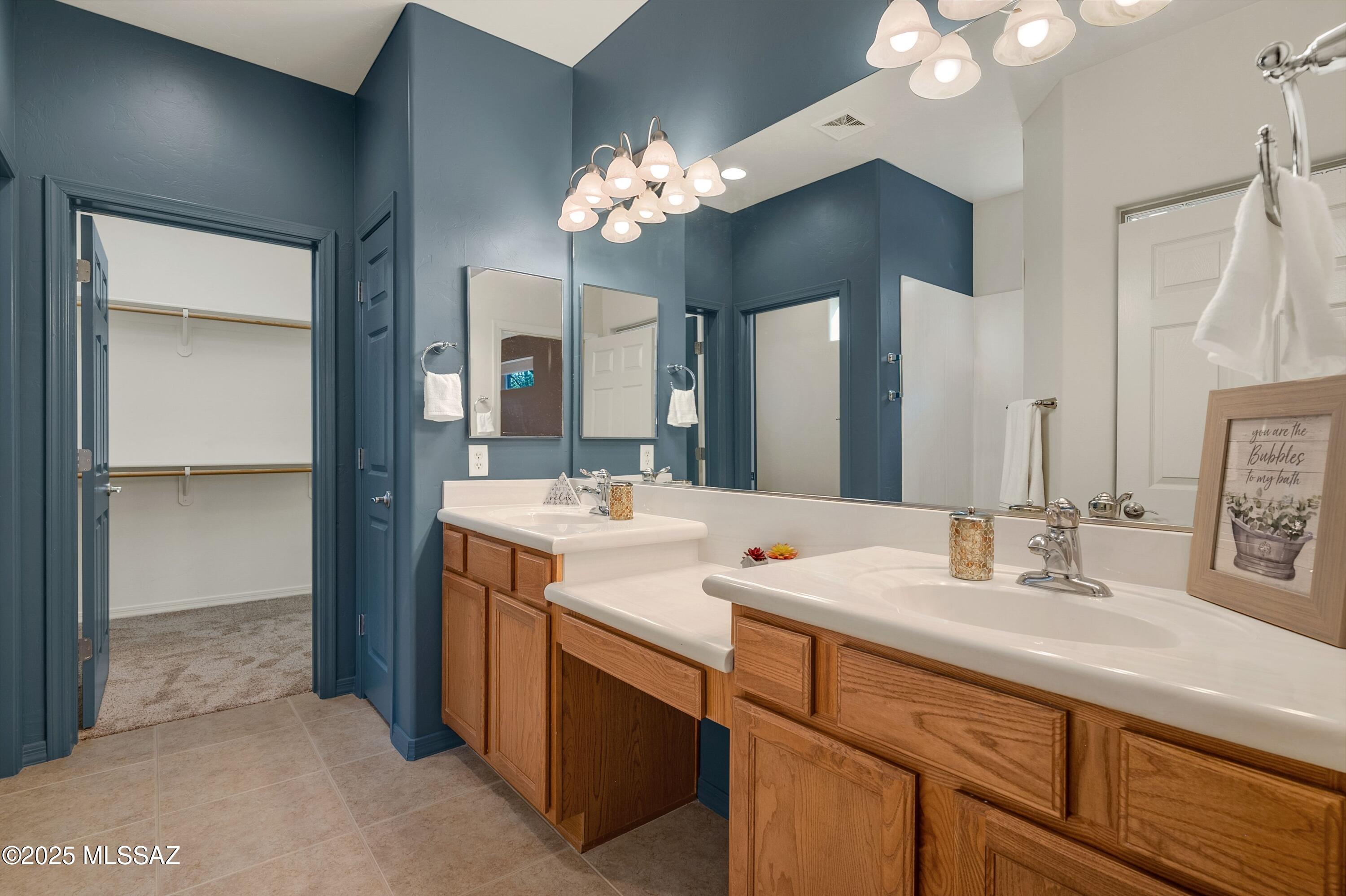 Las Campanas Villiage Phase II (112-219) - Residential