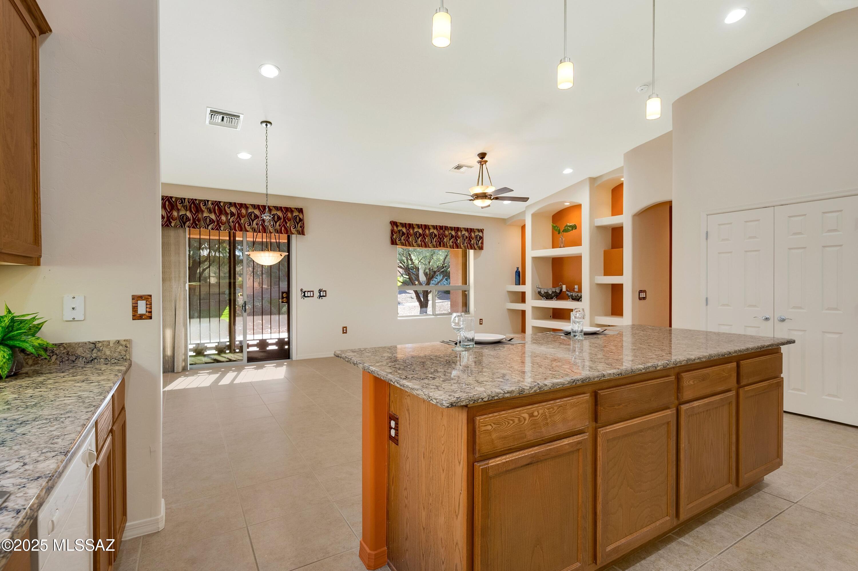 Las Campanas Villiage Phase II (112-219) - Residential
