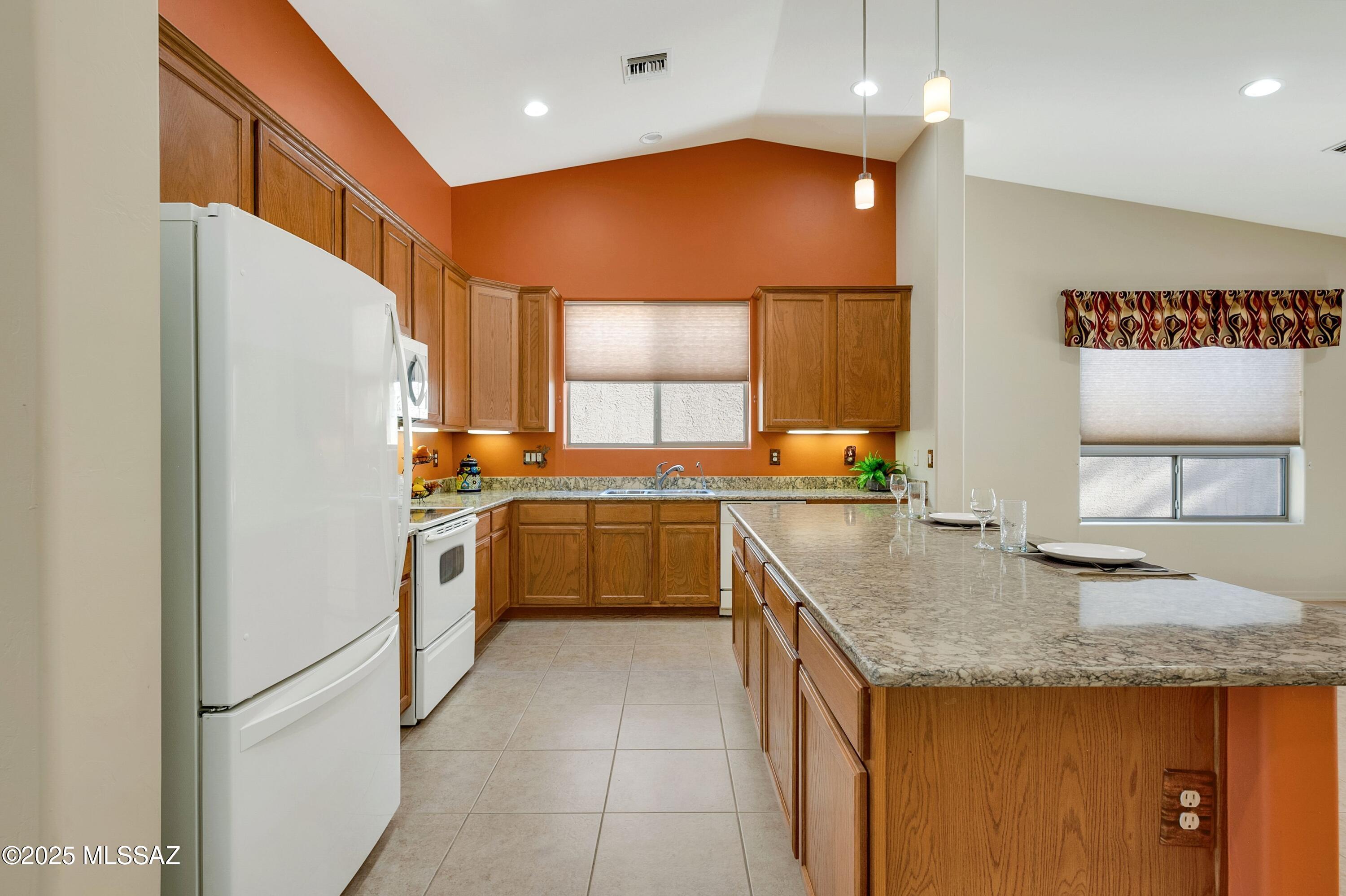 Las Campanas Villiage Phase II (112-219) - Residential