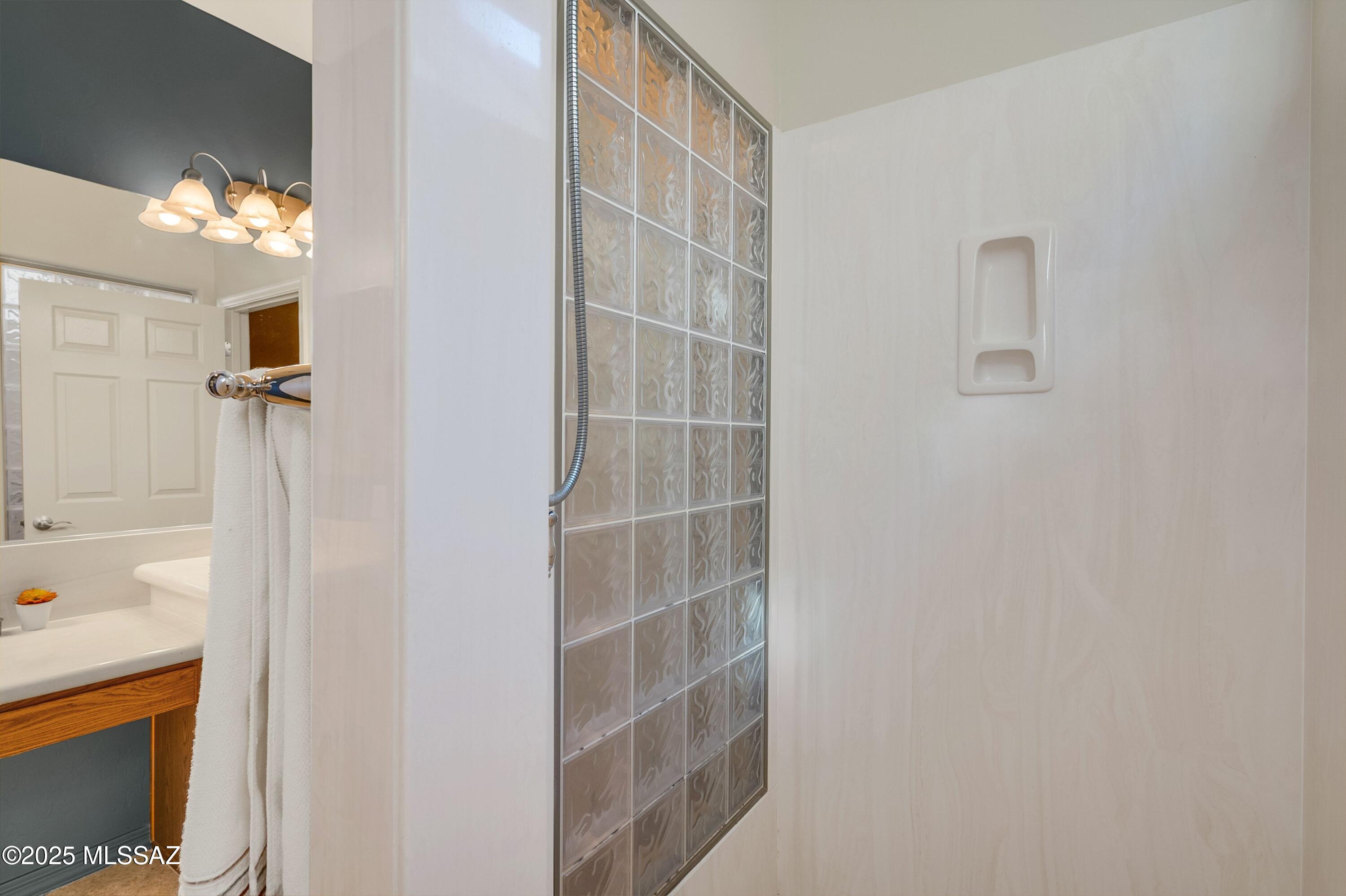 Las Campanas Villiage Phase II (112-219) - Residential