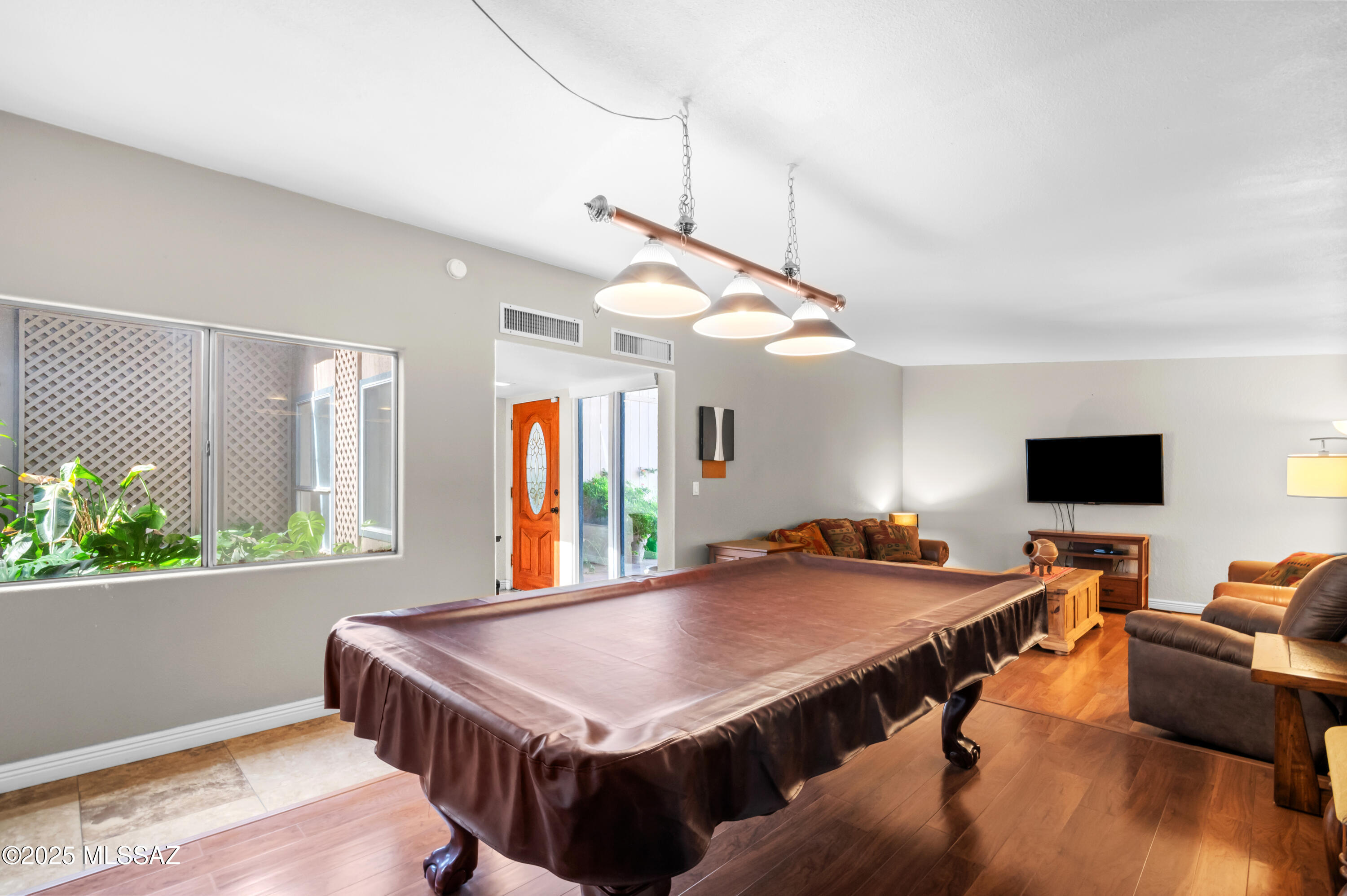 Casas Adobes Estates (541-618) - Residential