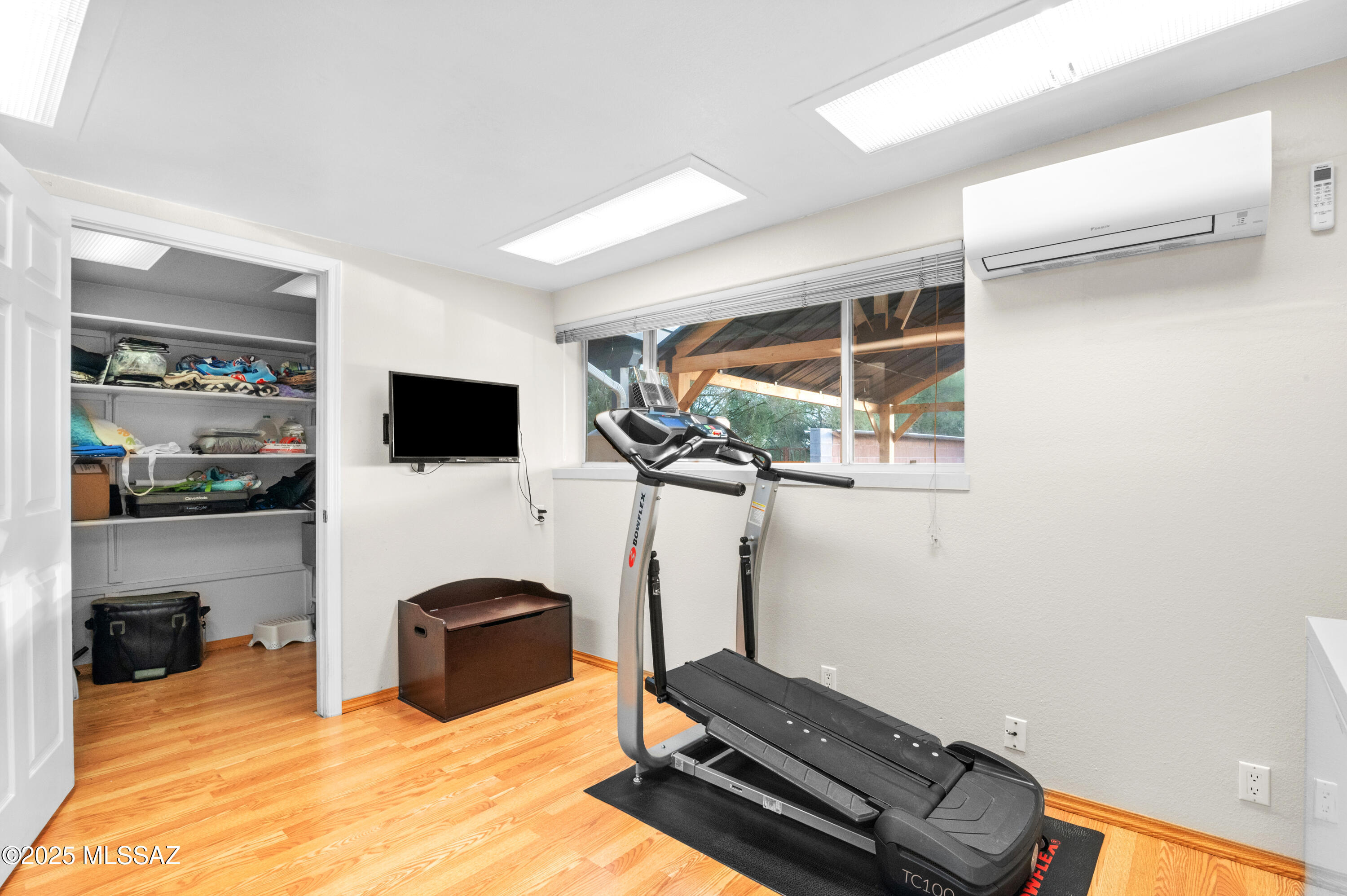 Casas Adobes Estates (541-618) - Residential