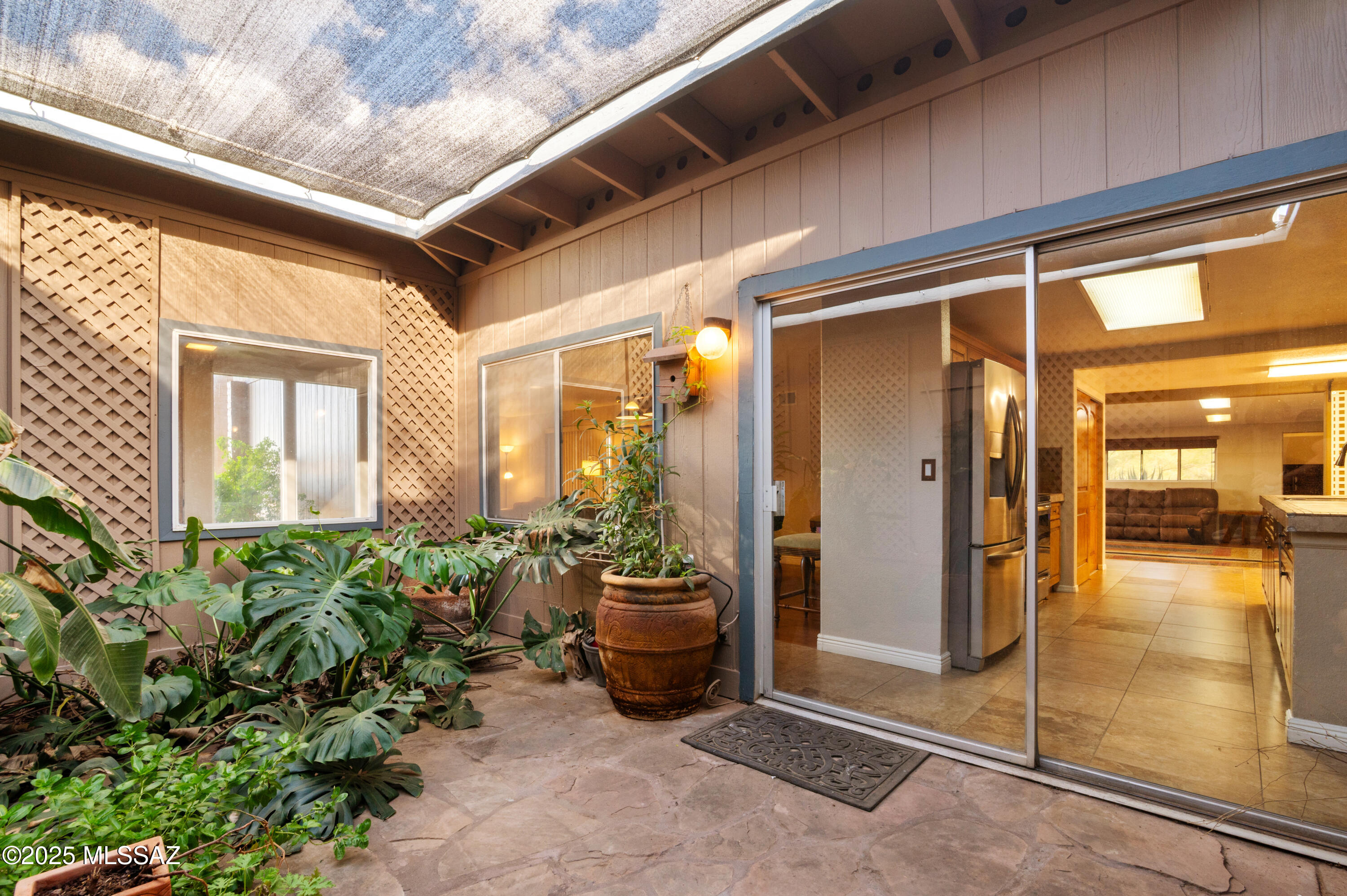 Casas Adobes Estates (541-618) - Residential