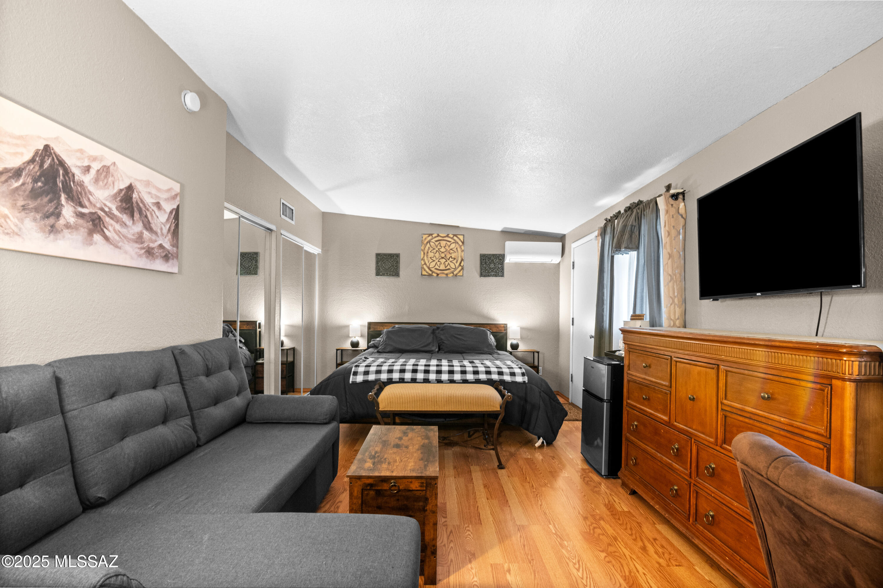 Casas Adobes Estates (541-618) - Residential