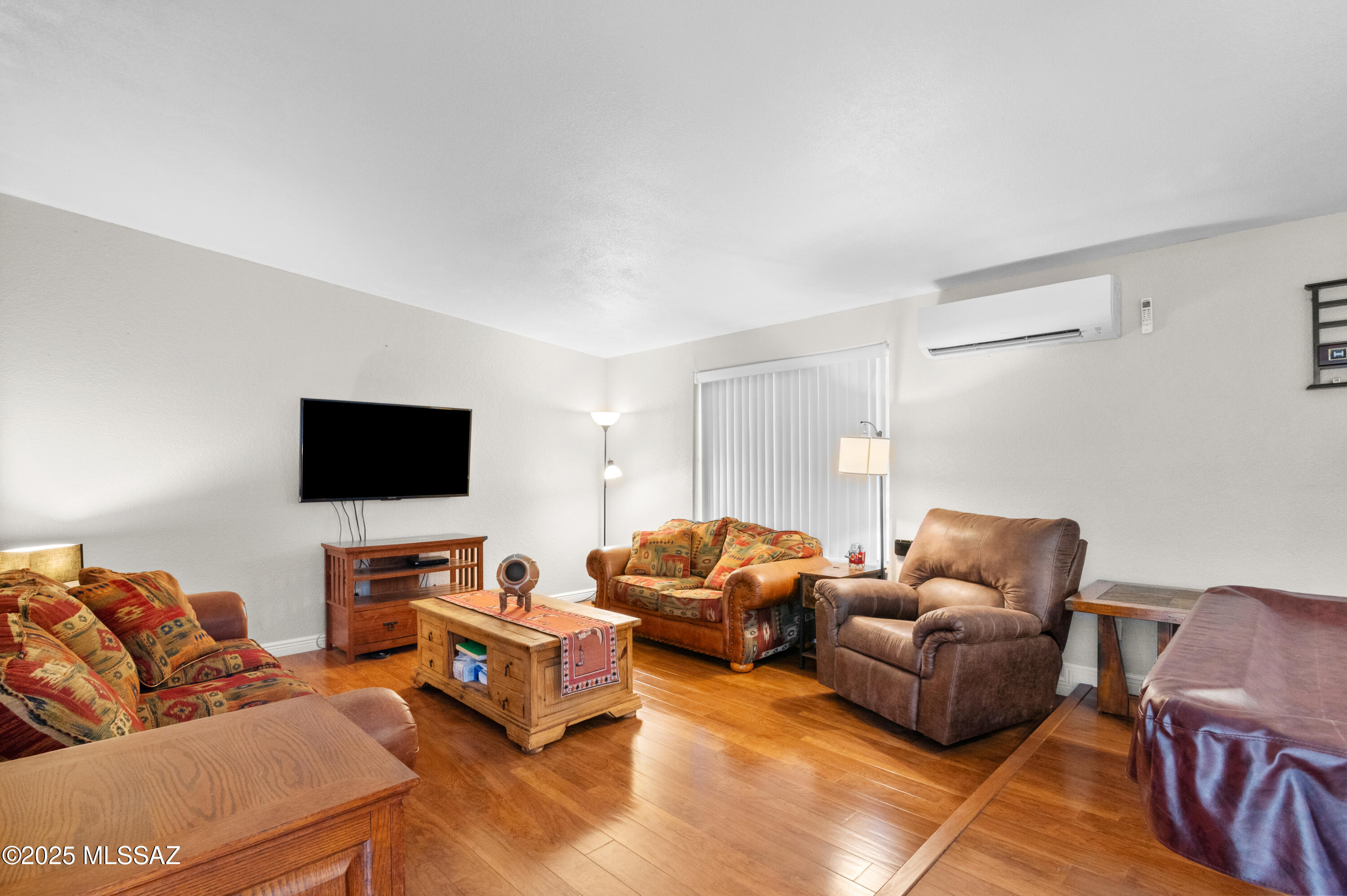 Casas Adobes Estates (541-618) - Residential
