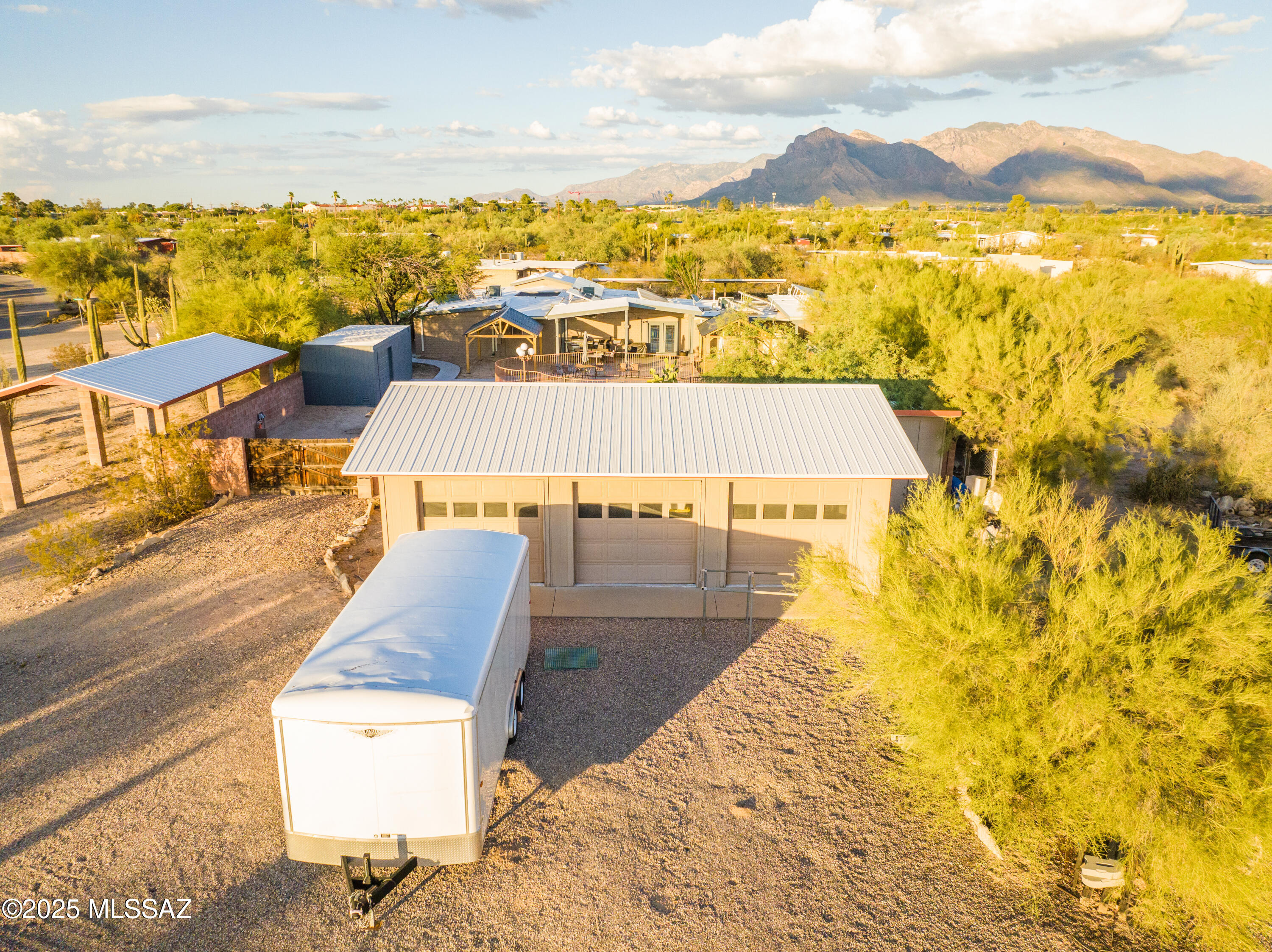 Casas Adobes Estates (541-618) - Residential