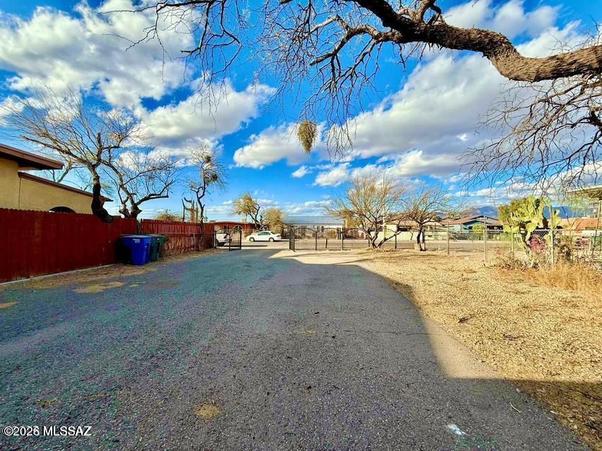 El Rio Park - Land