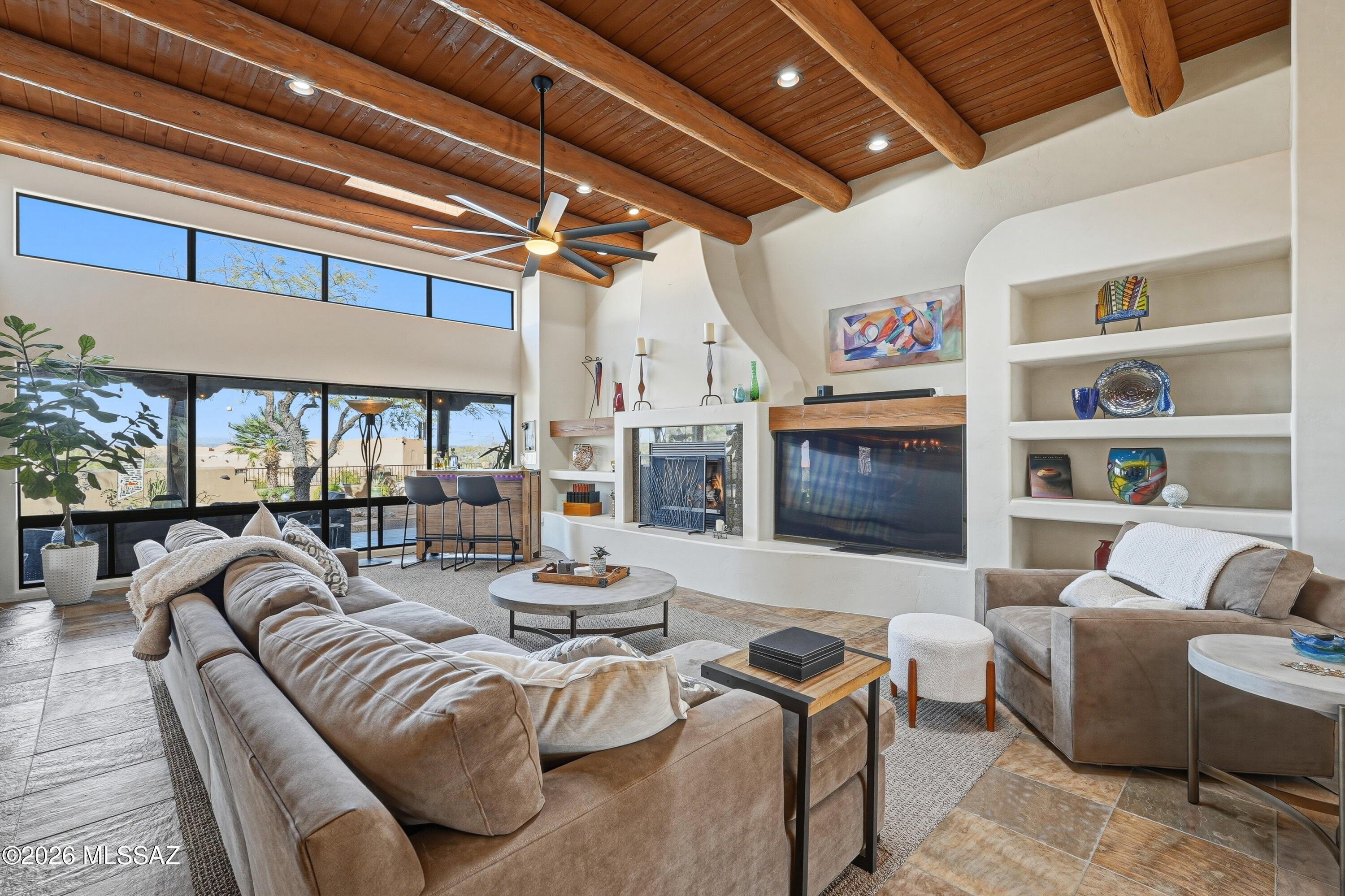 6060 N Abington Road