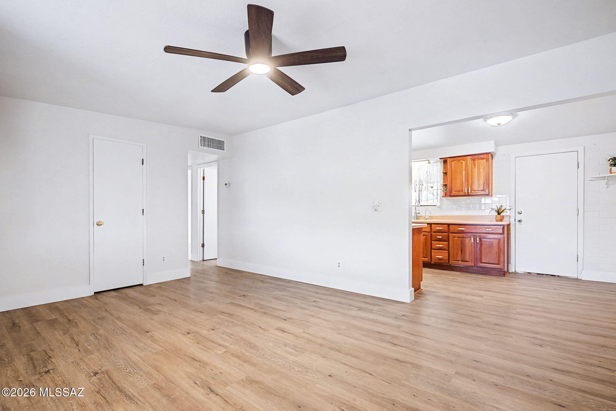 South Manor - Residential