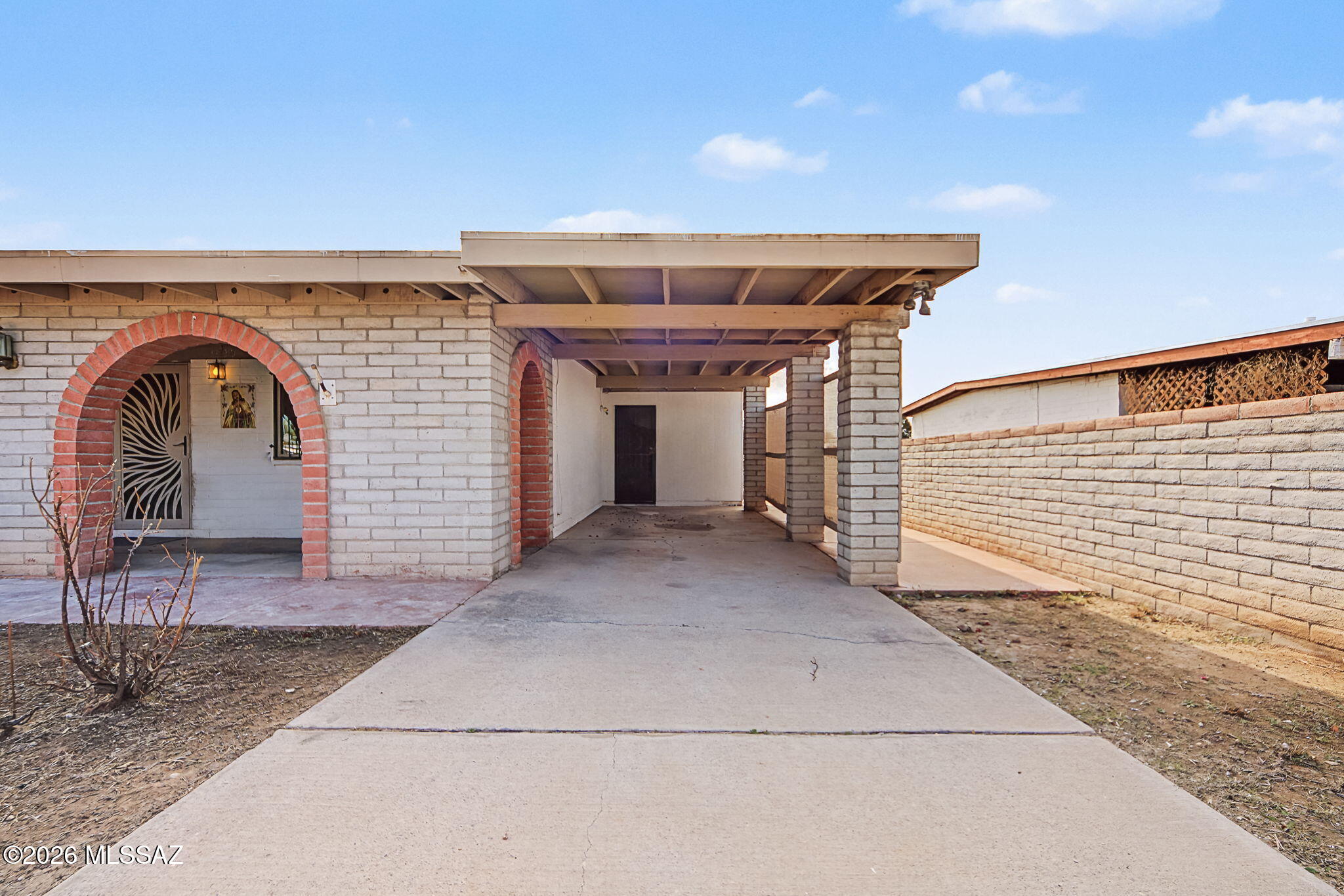 South Manor - Residential