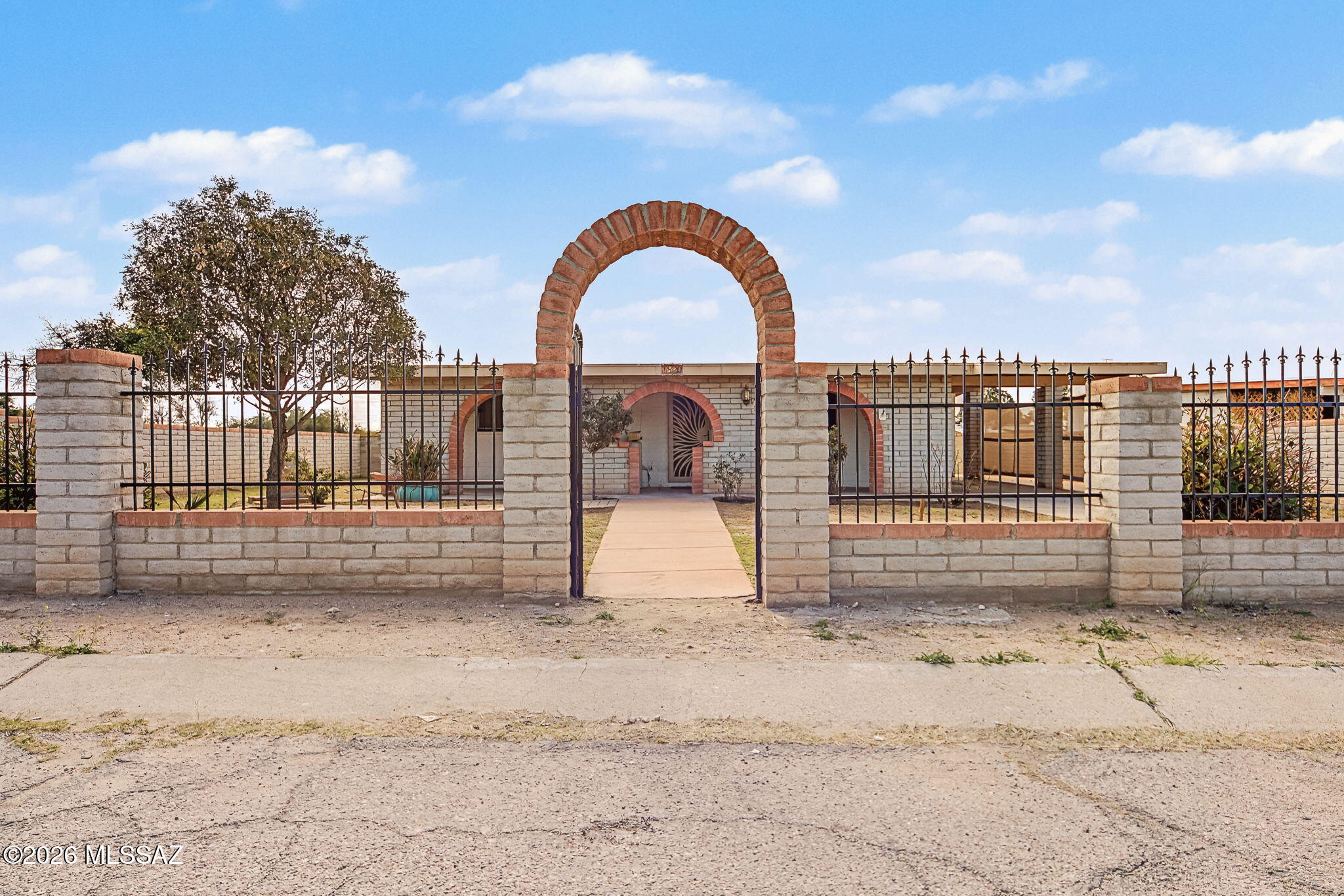 South Manor - Residential