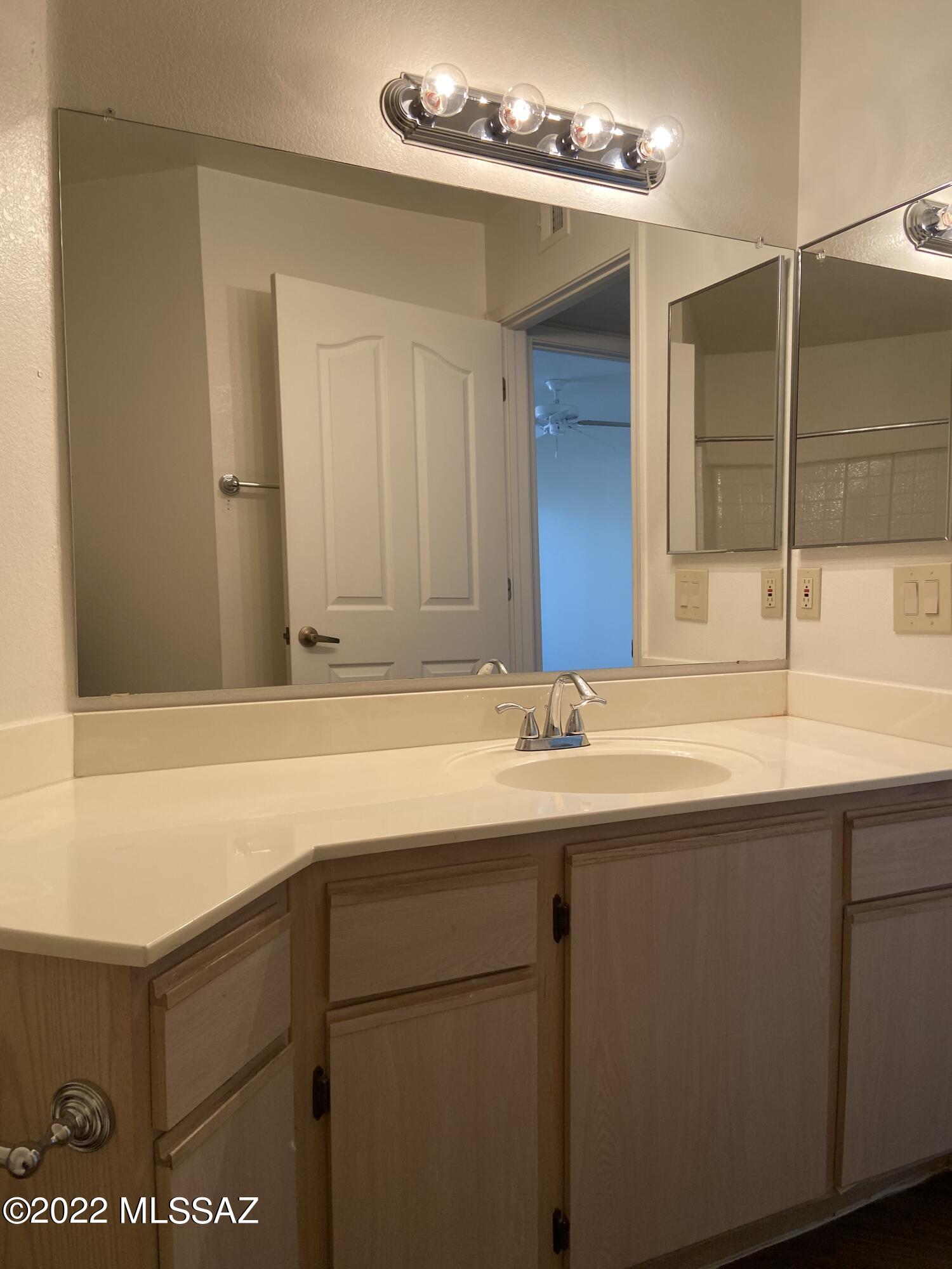 Veranda at Ventana Condominiums - Residential Lease