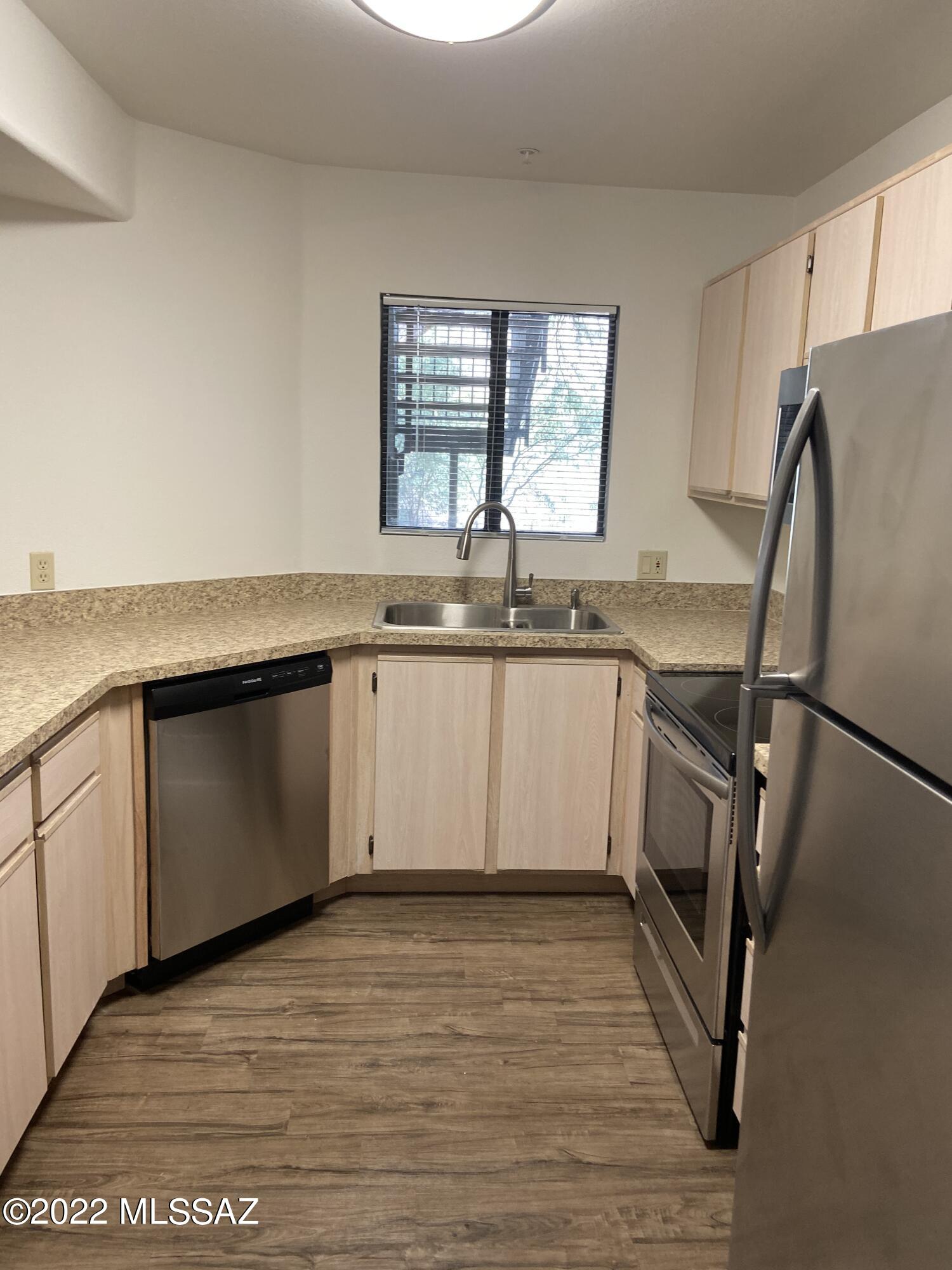 Veranda at Ventana Condominiums - Residential Lease
