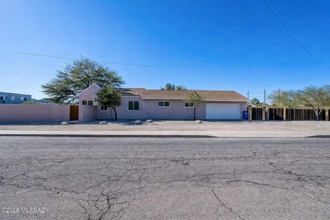 Photo of 49 E Adams Street, Tucson, AZ 85705 (MLS # 22609505)